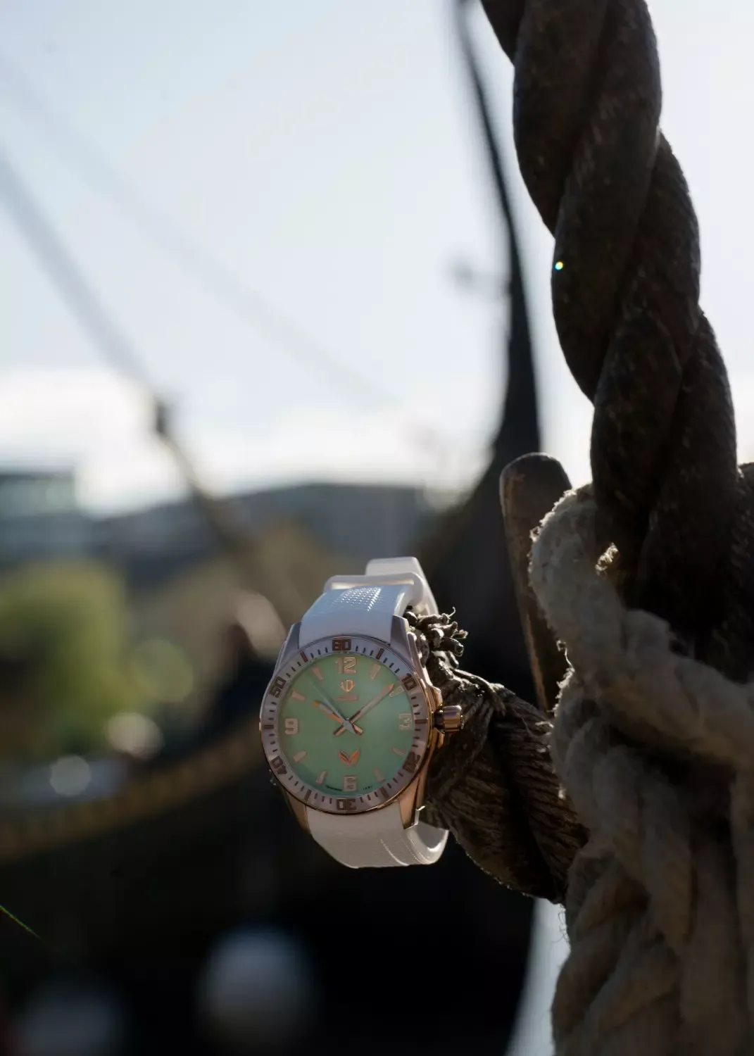 Perfekt Ur Valkyrie Eir Rosé Grønn Perlemor Tallskive klokke 37 mm