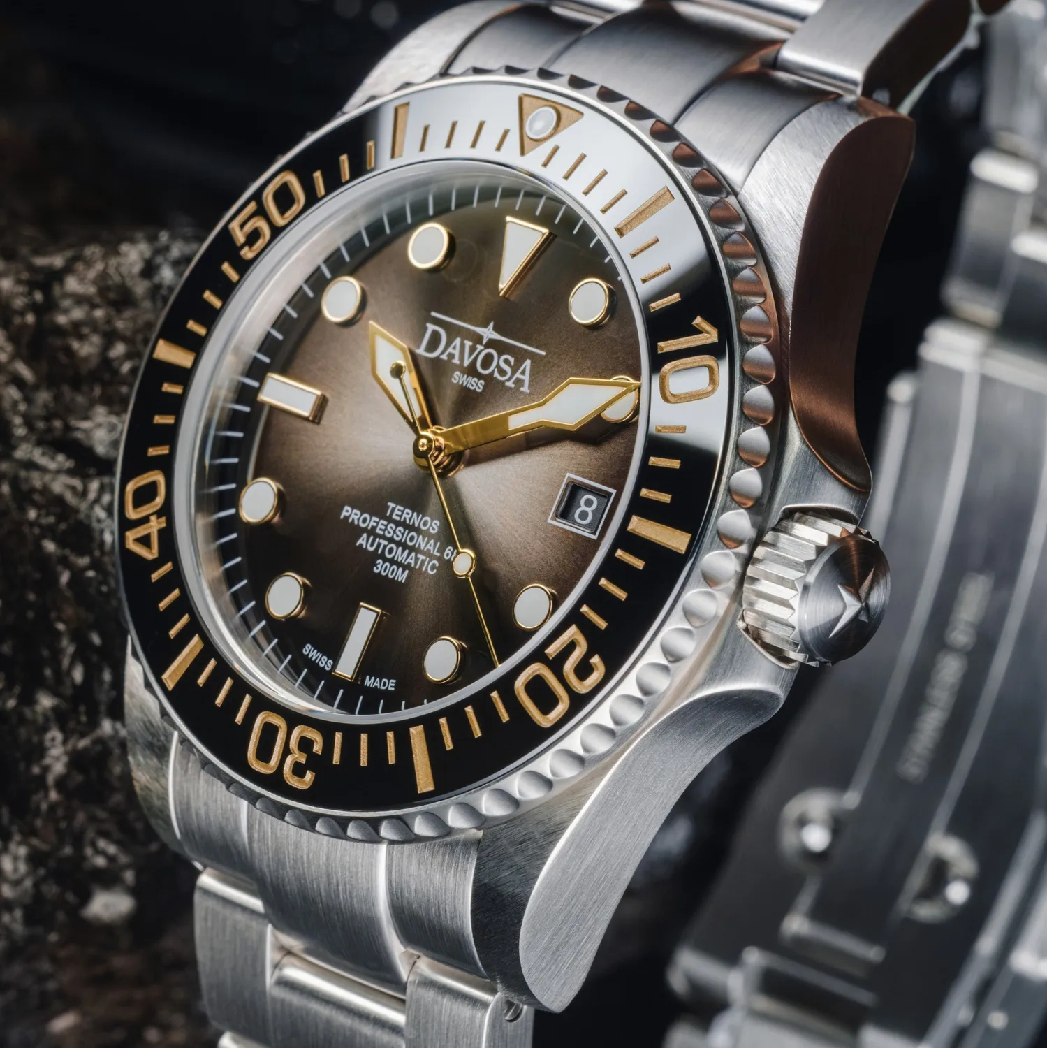 DAVOSA Ternos Professional 68h Eagle Bay dykkerklokke automatisk