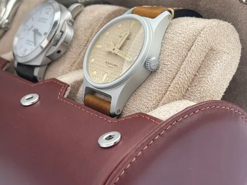 Perfekt Ur Luksur Trippel klokkerull i skinn brun/beige