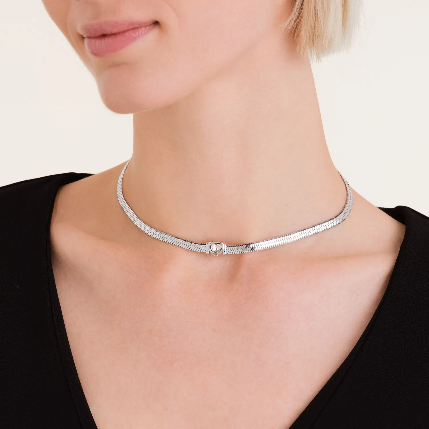 Rosefield Snake Heart Choker-halskjede sølv 38–42 cm i stål