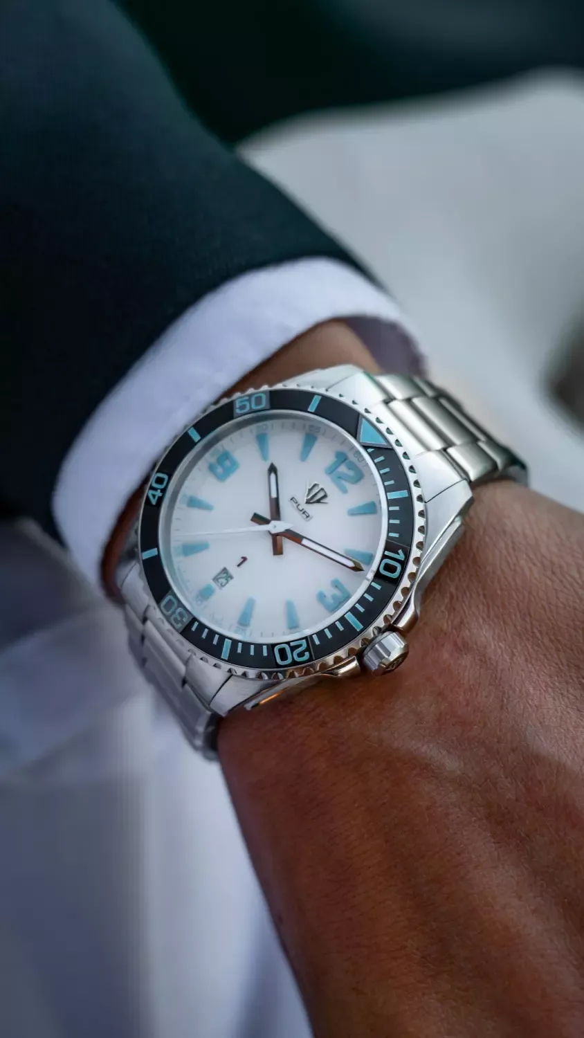 PUR 1 Hvit med Sort Keramisk Bezel Insert klokke