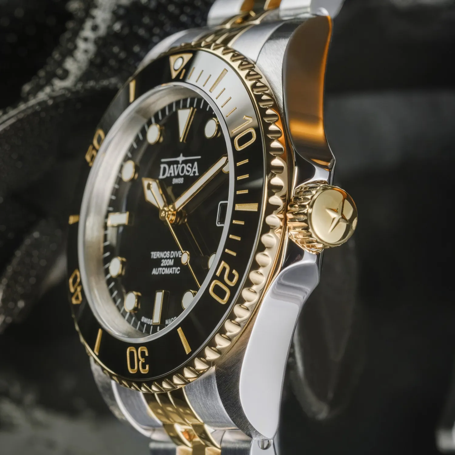DAVOSA Ternos Diver automatisk dykkerklokke med lupe