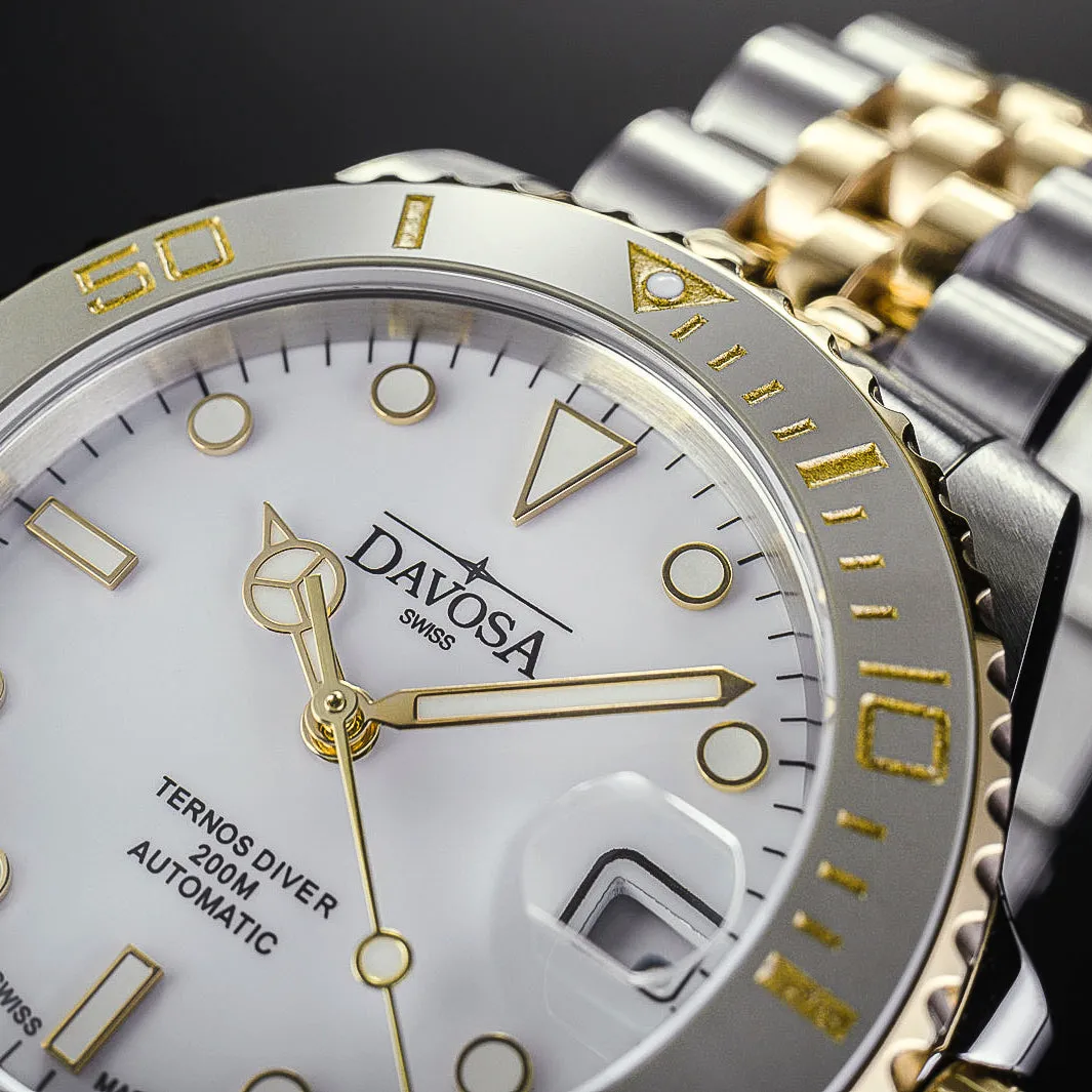 DAVOSA Ternos Medium automatisk klokke 36,5 mm for smalt håndledd