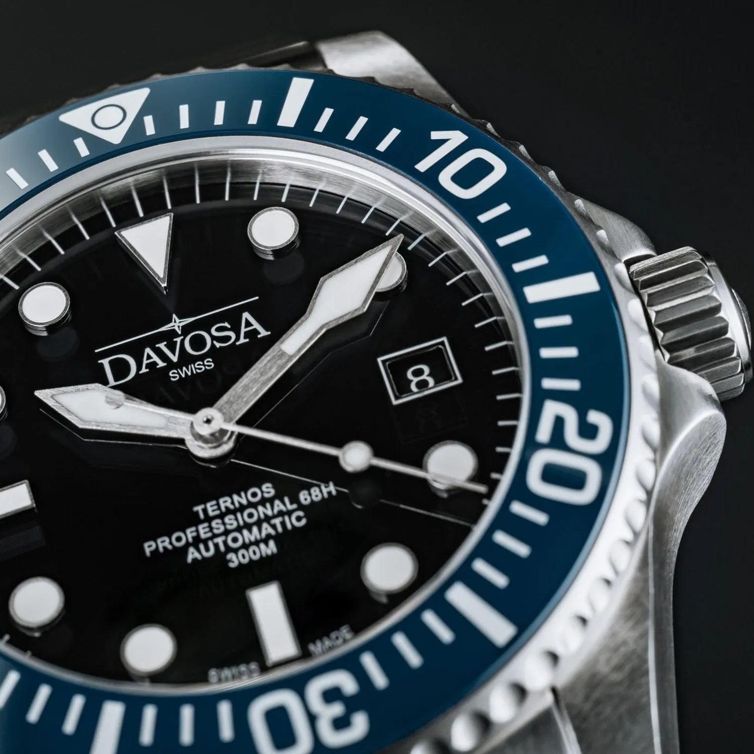 DAVOSA Ternos Professional 68h automatisk dykkerklokke