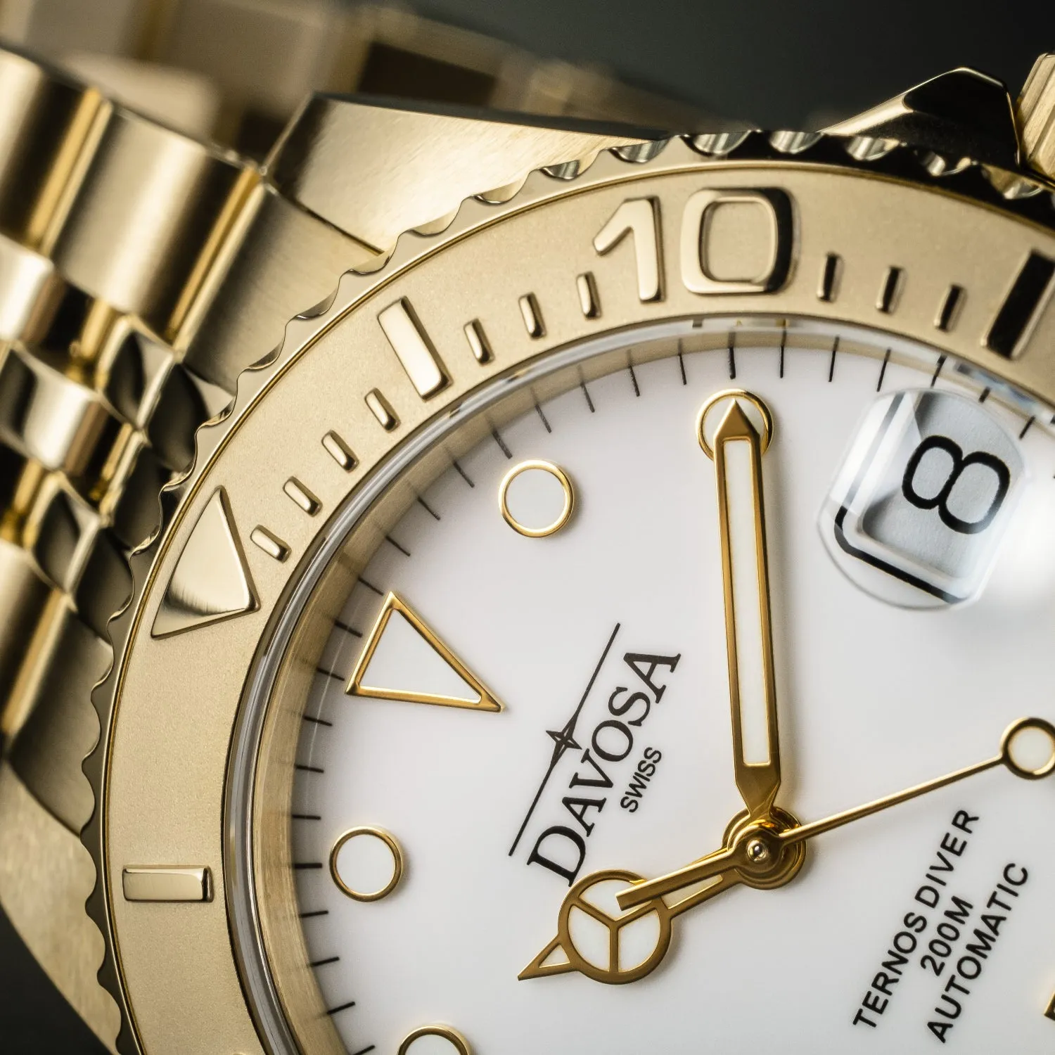 DAVOSA Ternos Medium automatisk dykkerklokke 36,5 mm
