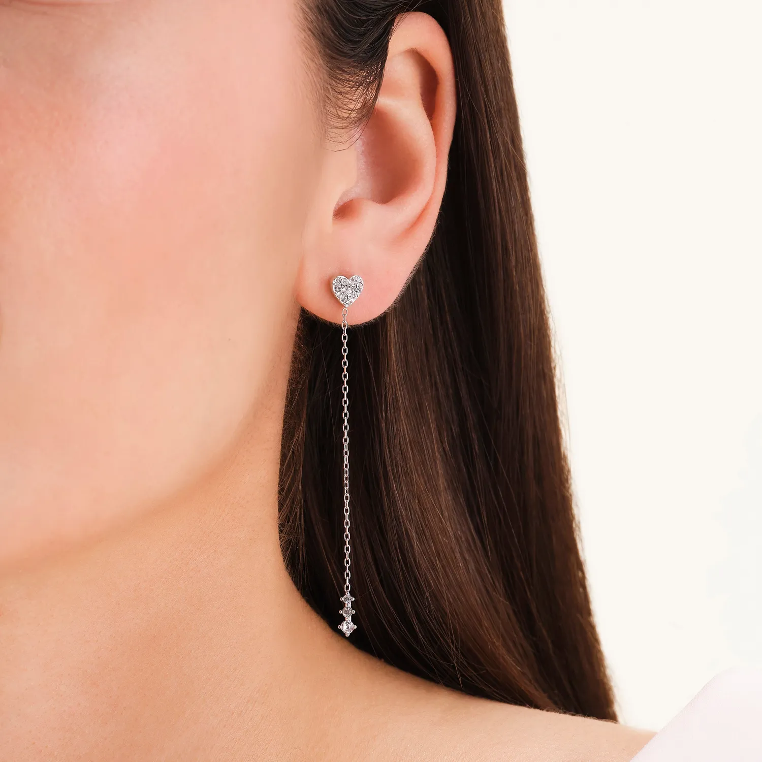 Rosefield Essentials Long Heart Earrings øredobber gull