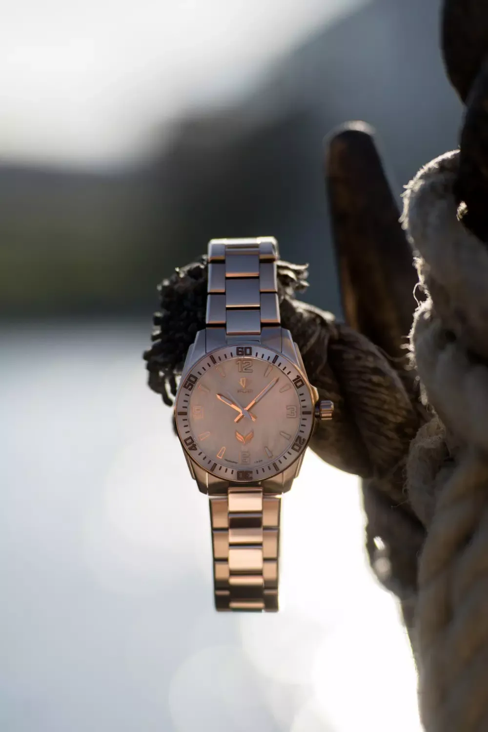 Perfekt Ur Valkyrie Saga Rosé Varmrosa Perlemor Tallskive klokke 37 mm