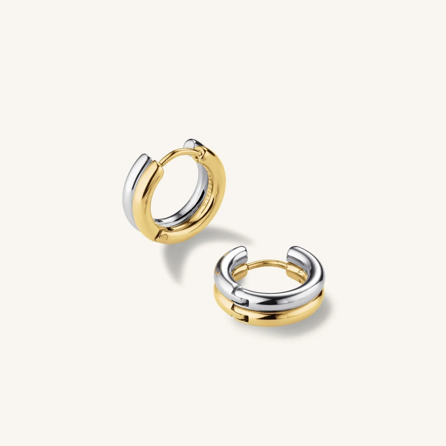Rosefield Duotone 2-way Hoops øredobber gull og sølv