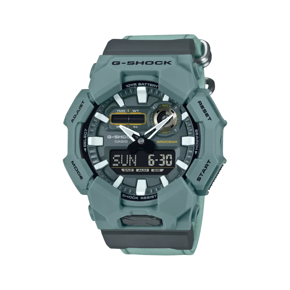 G-Shock Classic GA-010CE-2AER klokke