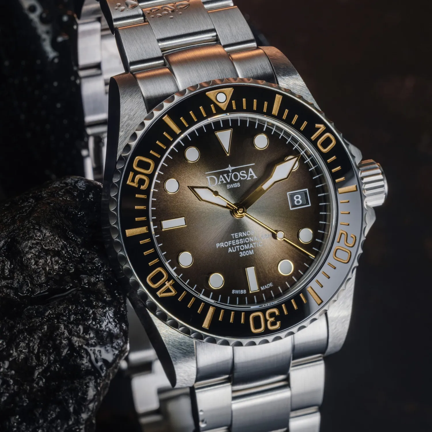 DAVOSA Ternos Professional 68h Eagle Bay dykkerklokke automatisk