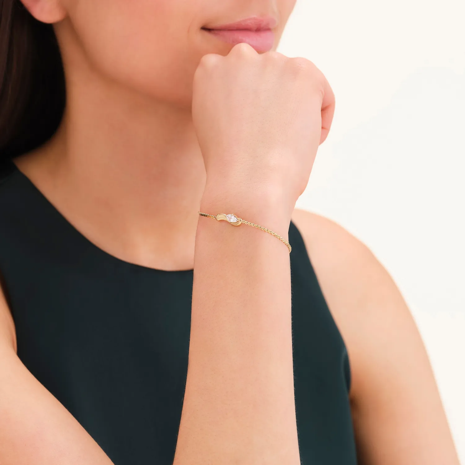 Rosefield Essentials Marquise Wave Bracelet armbånd gull sølv