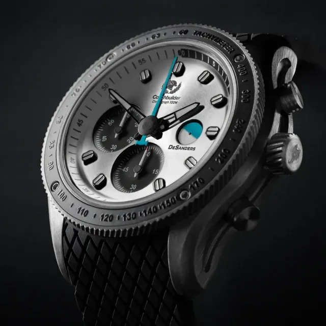 DeSanders Coachbuilder Steel Opaline Panda klokke