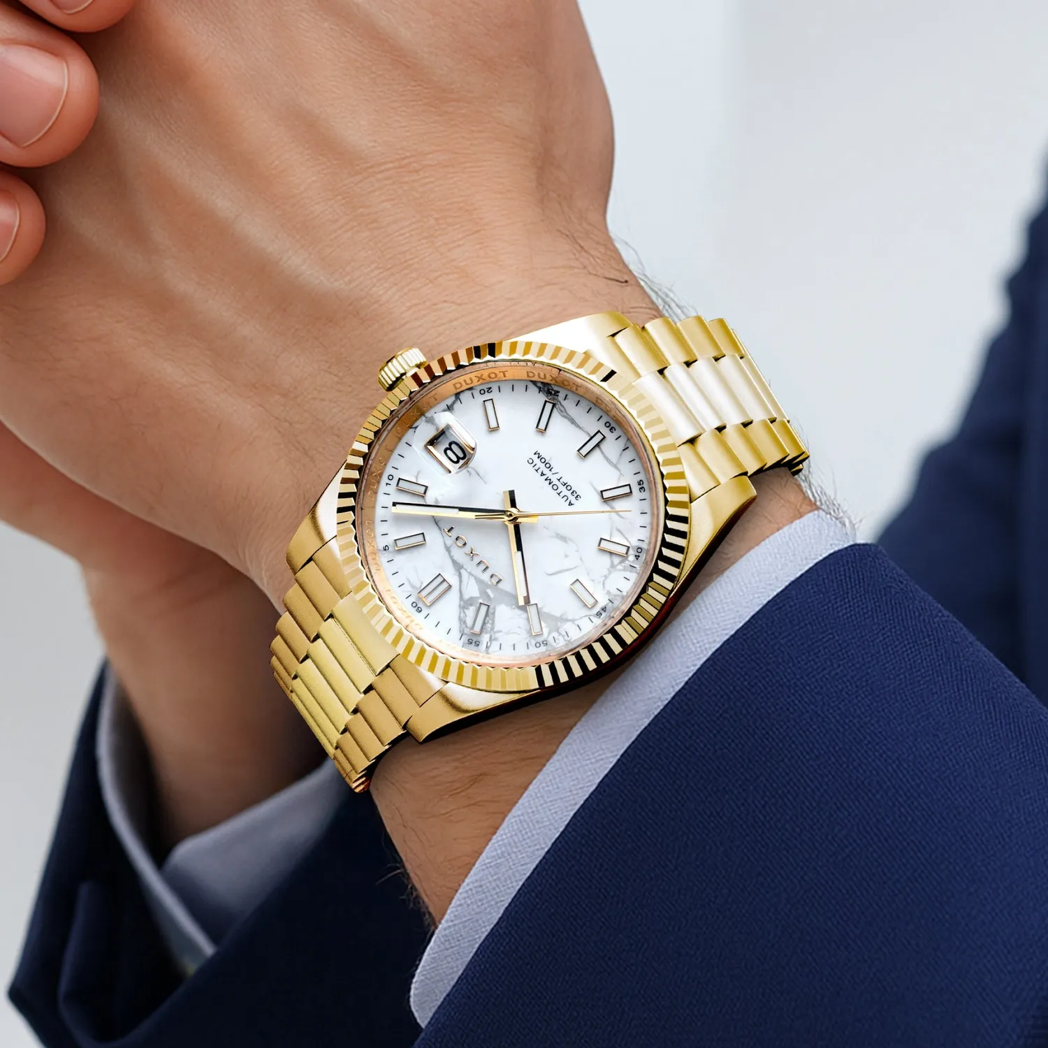Duxot Marcel White Magnesite klokke med magnesittskive