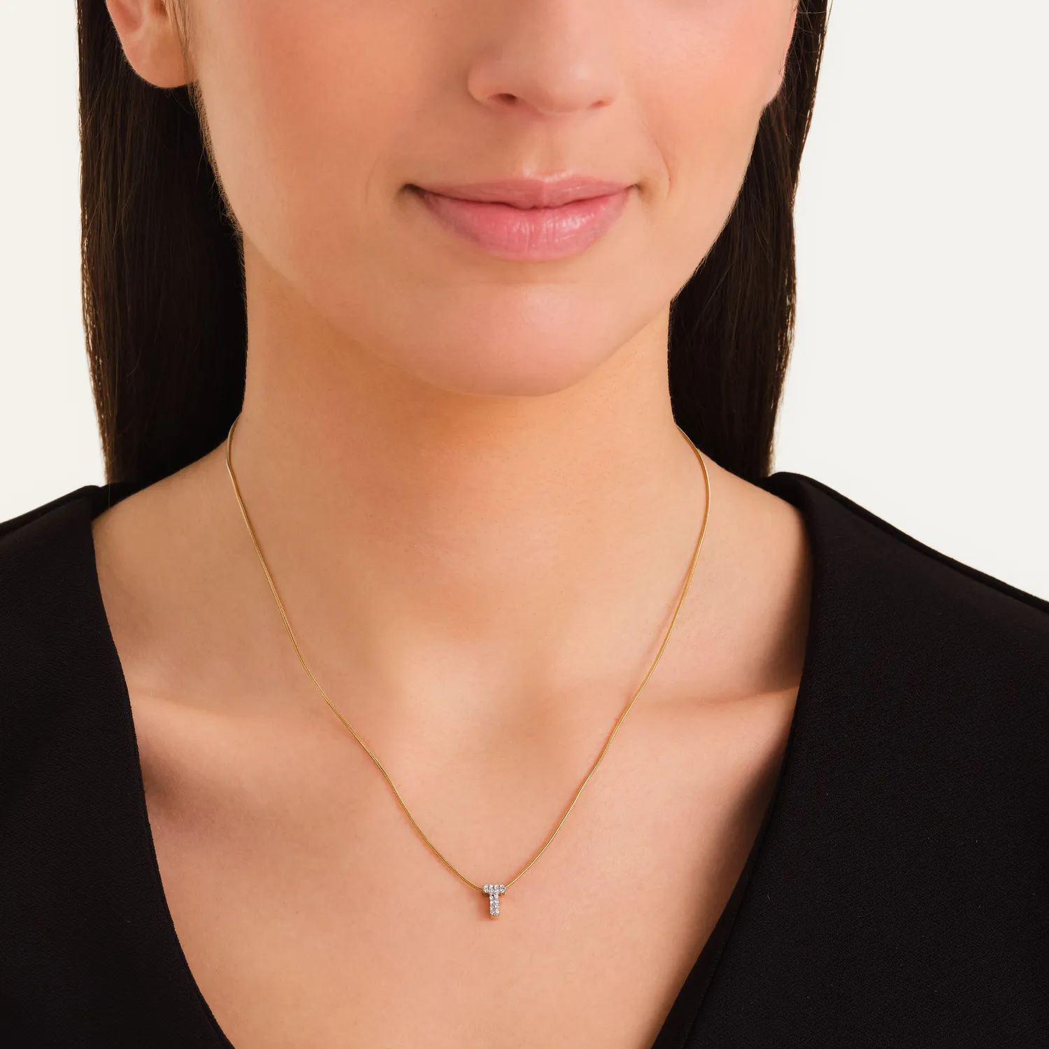 Rosefield Crystal Letter T Necklace halskjede gull T