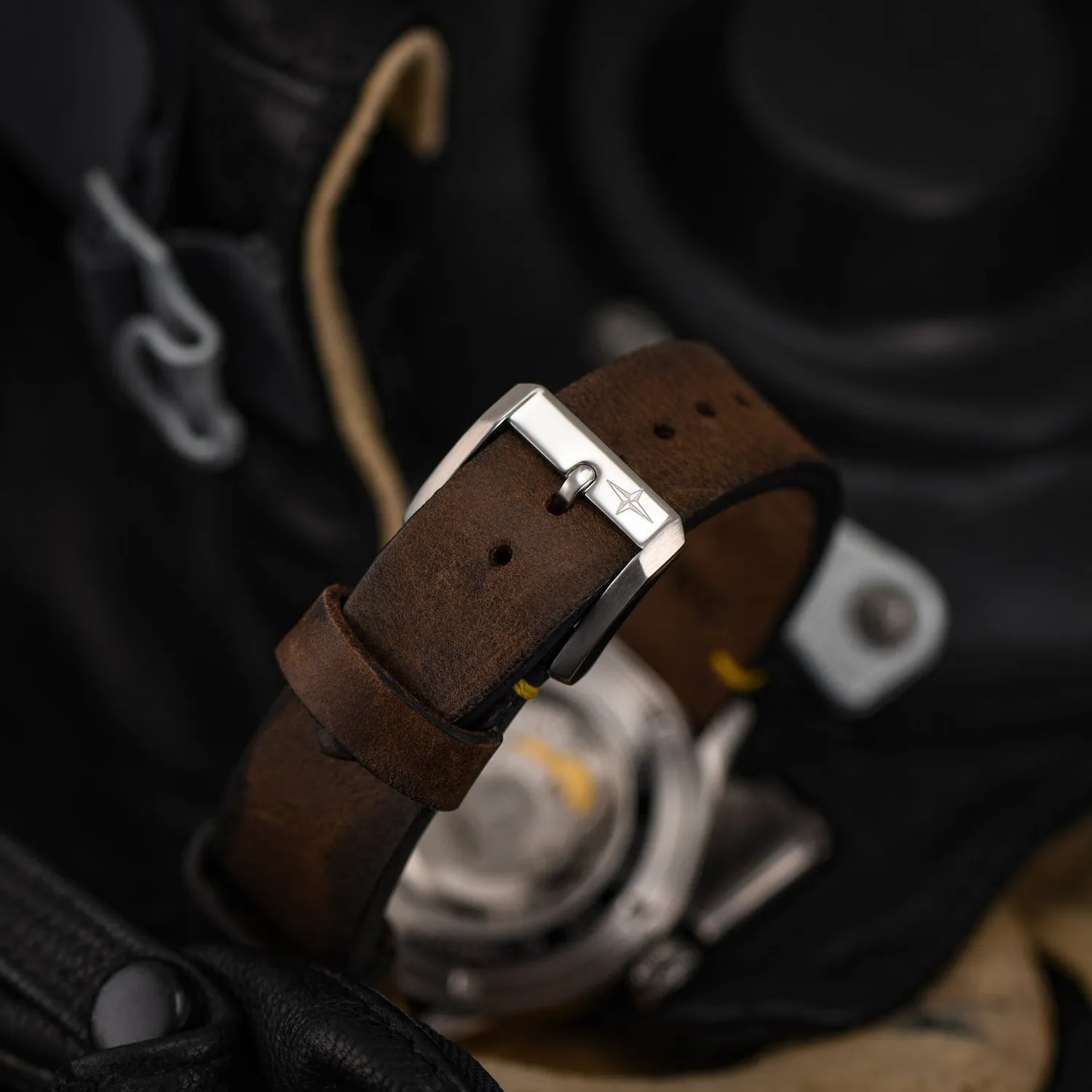 DAVOSA Neoteric Pilot pilotklokke automatisk 42 mm stål