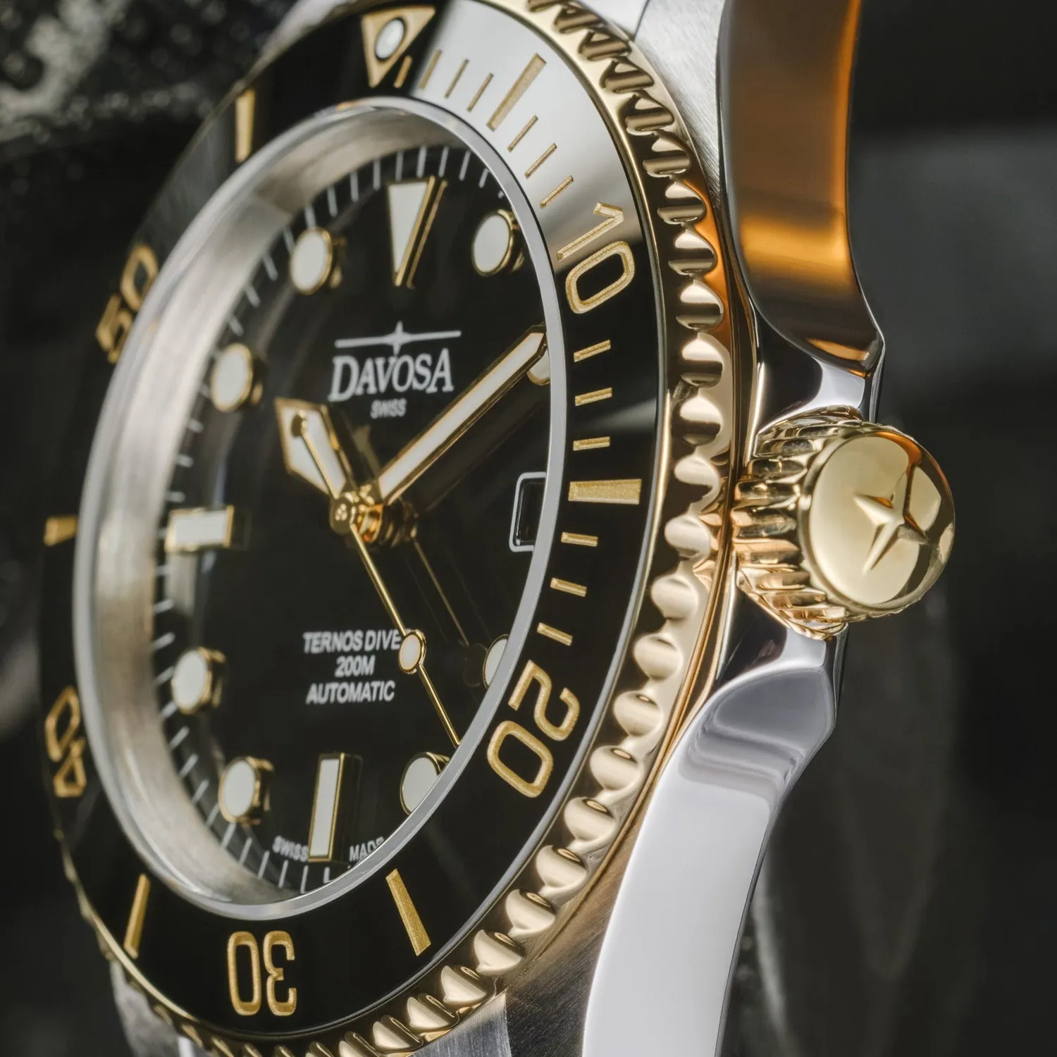 DAVOSA Ternos Diver automatisk dykkerklokke