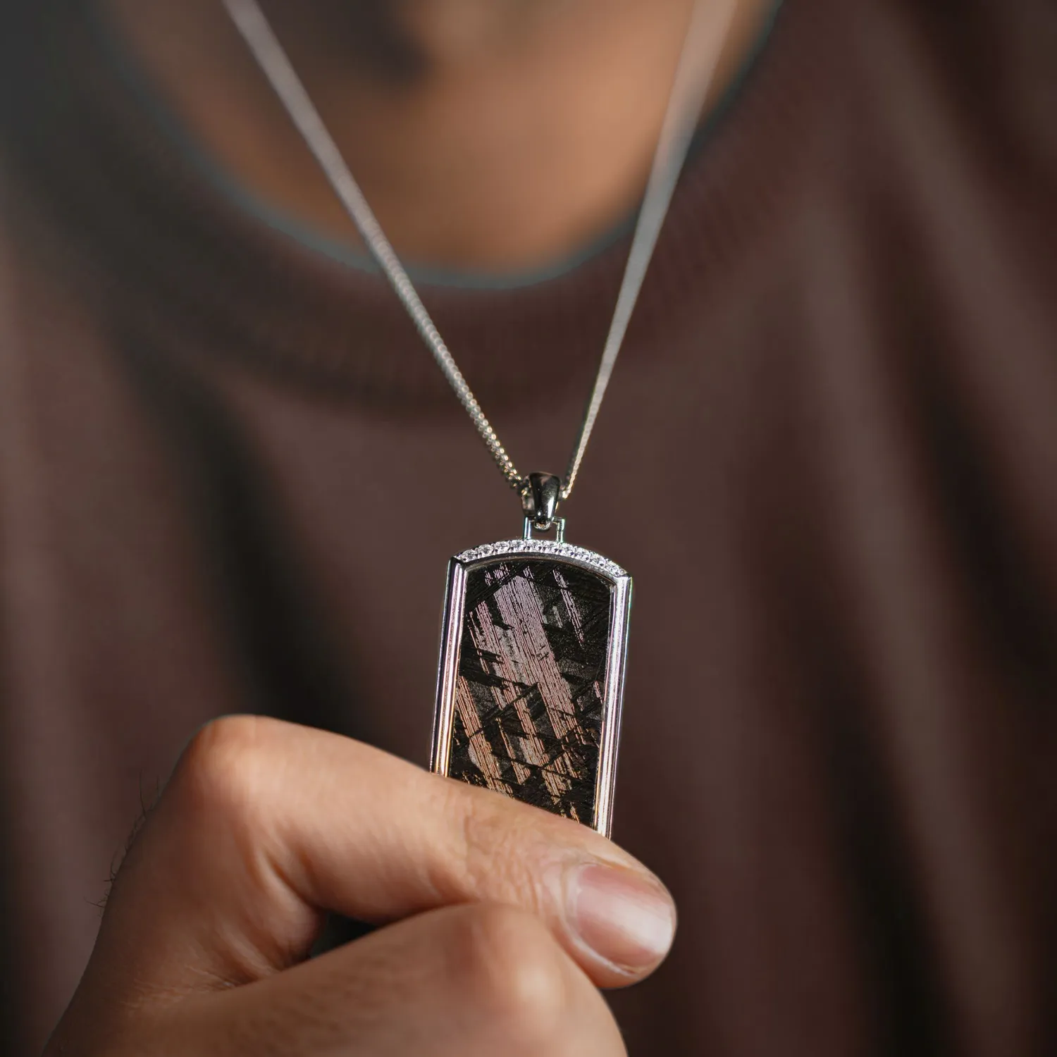 Duxot Vezeto Slate Black Meteorite anheng