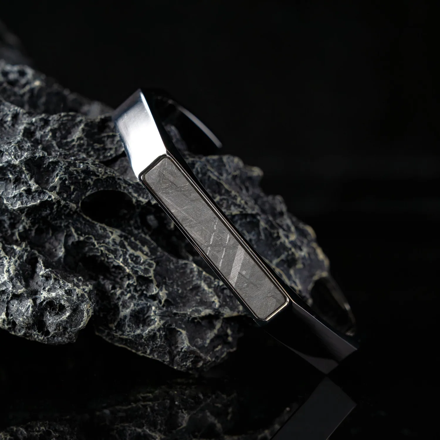 Duxot Serenata Matte Silver Meteorite armbånd med meteorittinnlegg