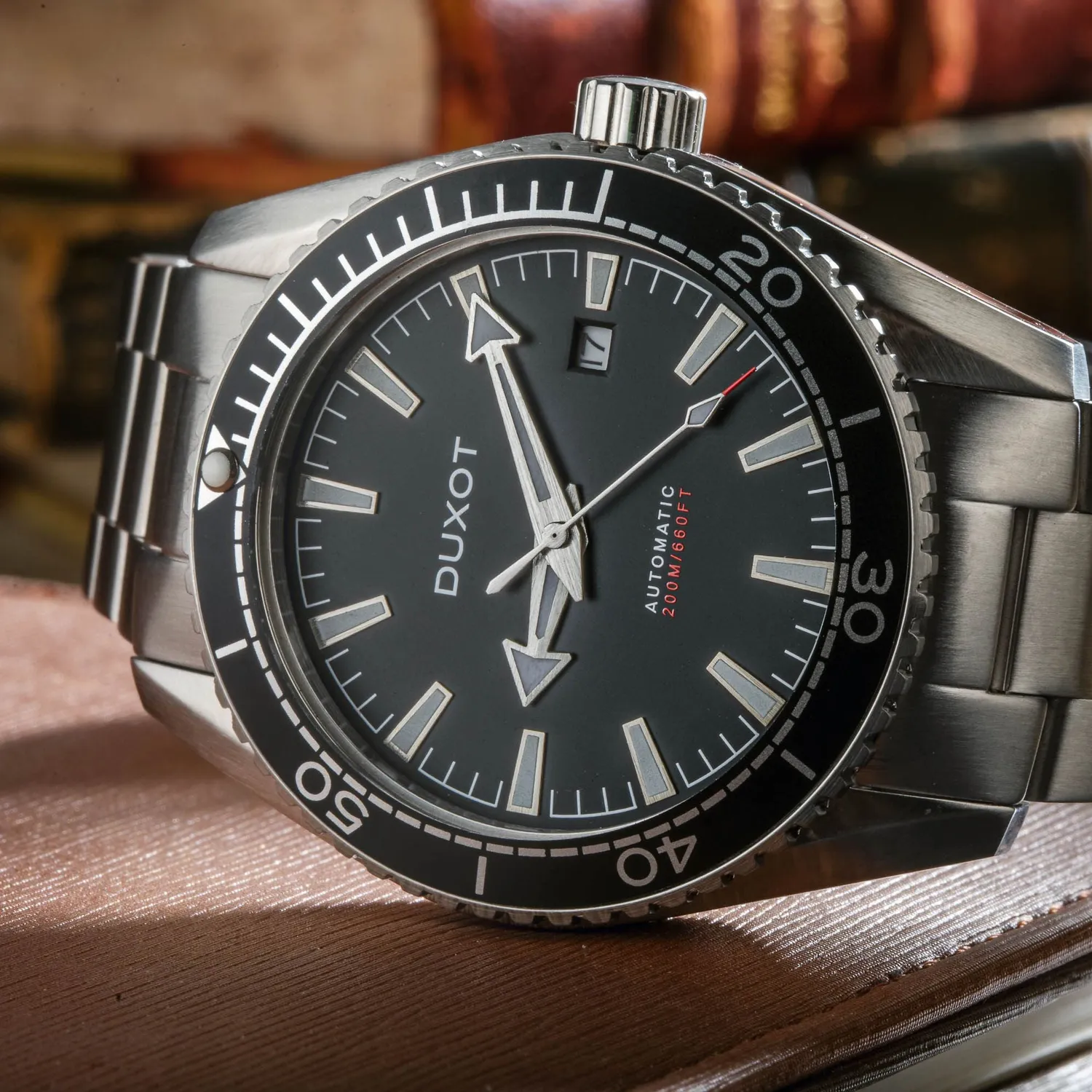 Duxot Tiburon Black klokke