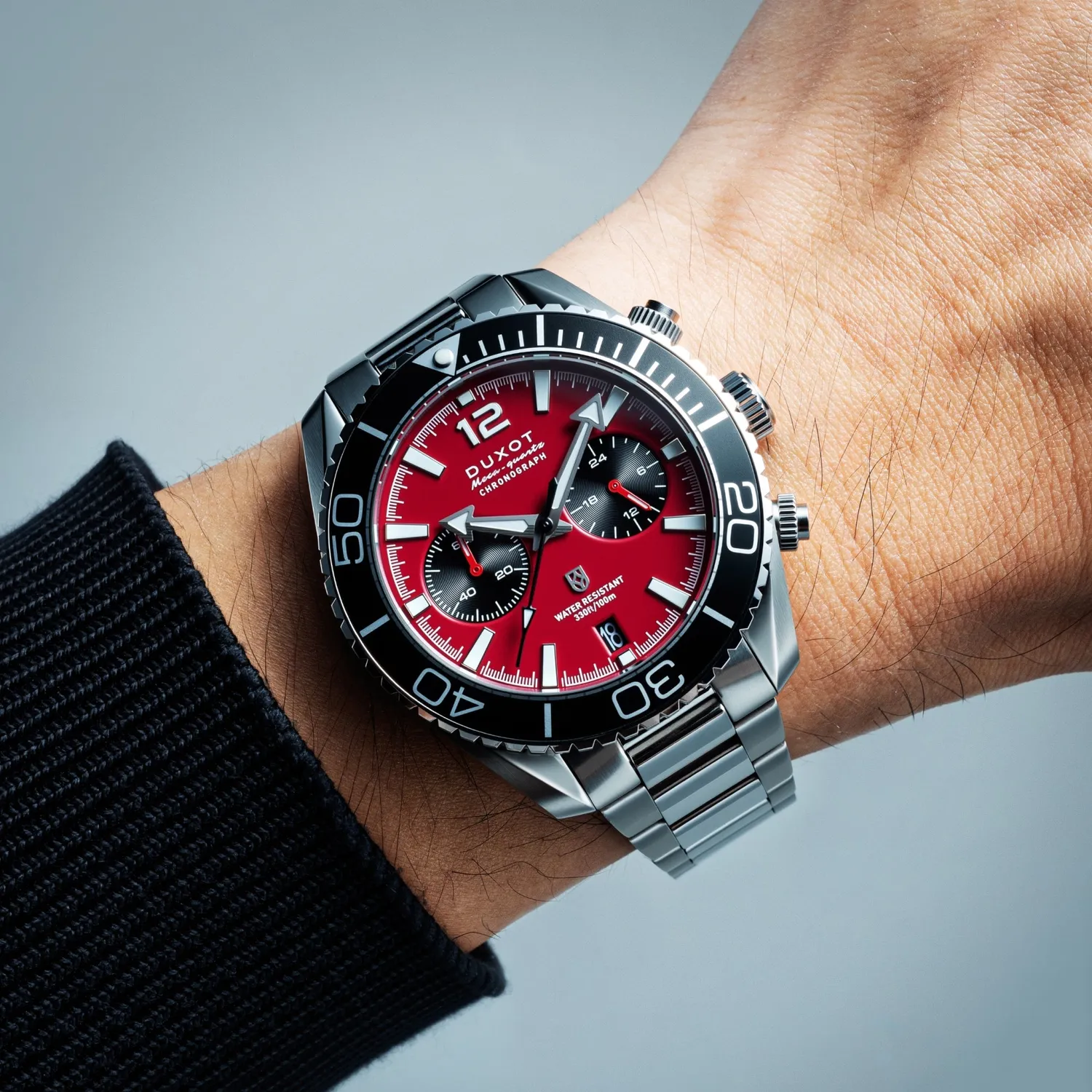 Duxot Tiburon Brick Red klokke med stållenk