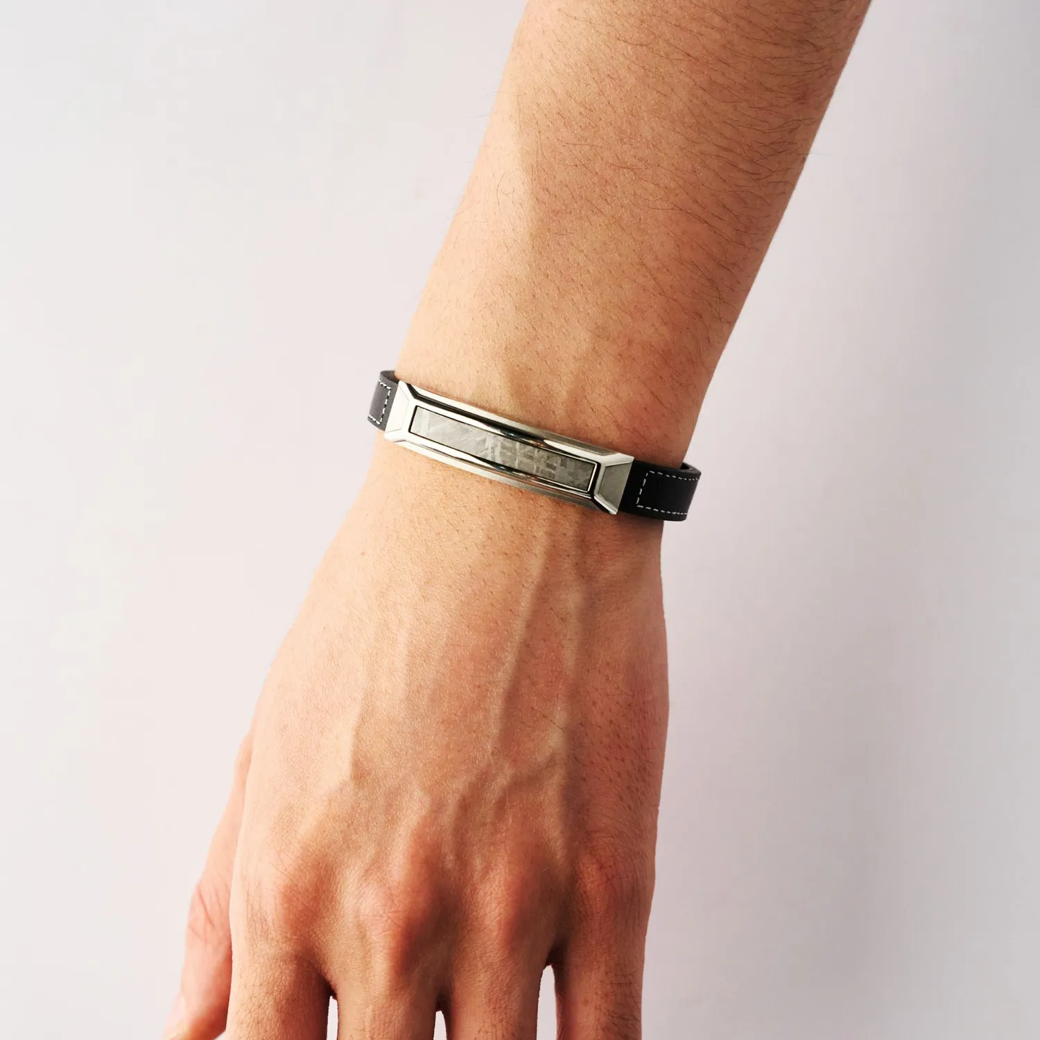 Duxot Vezeto armbånd Jet Black Meteorite