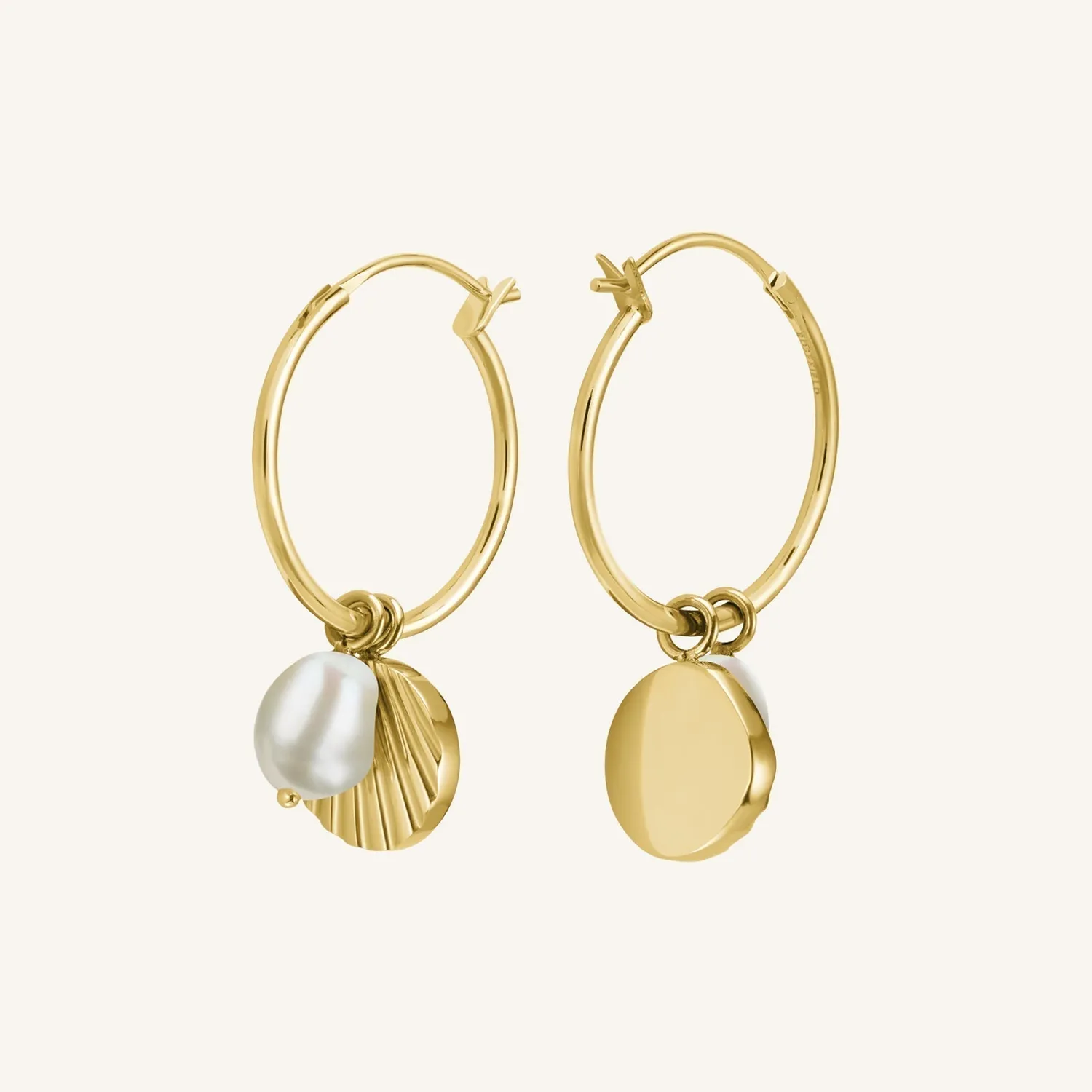 Rosefield Essentials Shell and pearl hoops øredobber gull