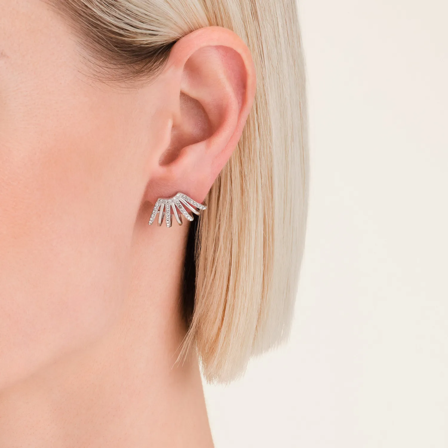 Rosefield Caged Crystal Earrings huggie-øreringer gull og sølv