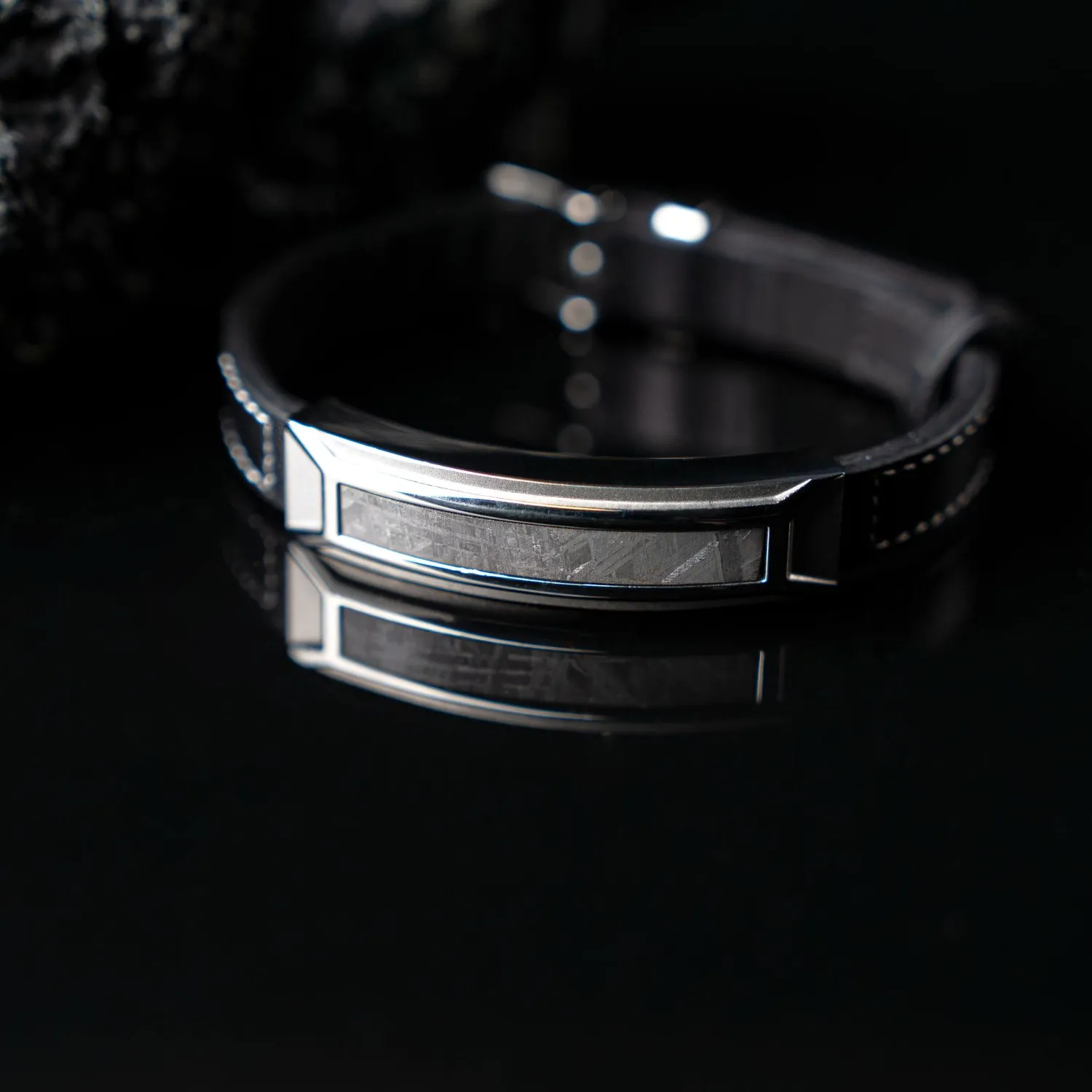 Duxot Vezeto armbånd Jet Black Meteorite