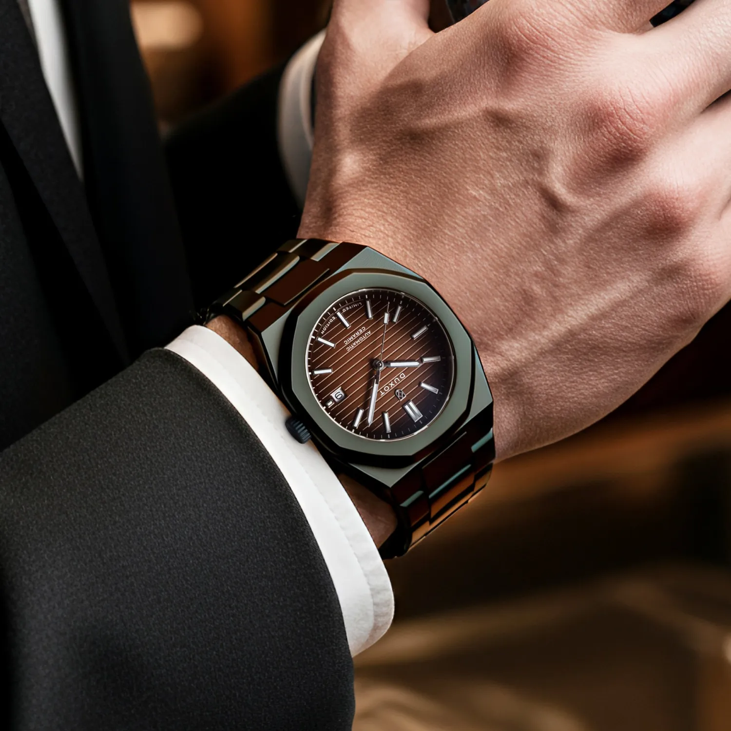 Duxot Pamplona Fume Brown keramisk klokke brun