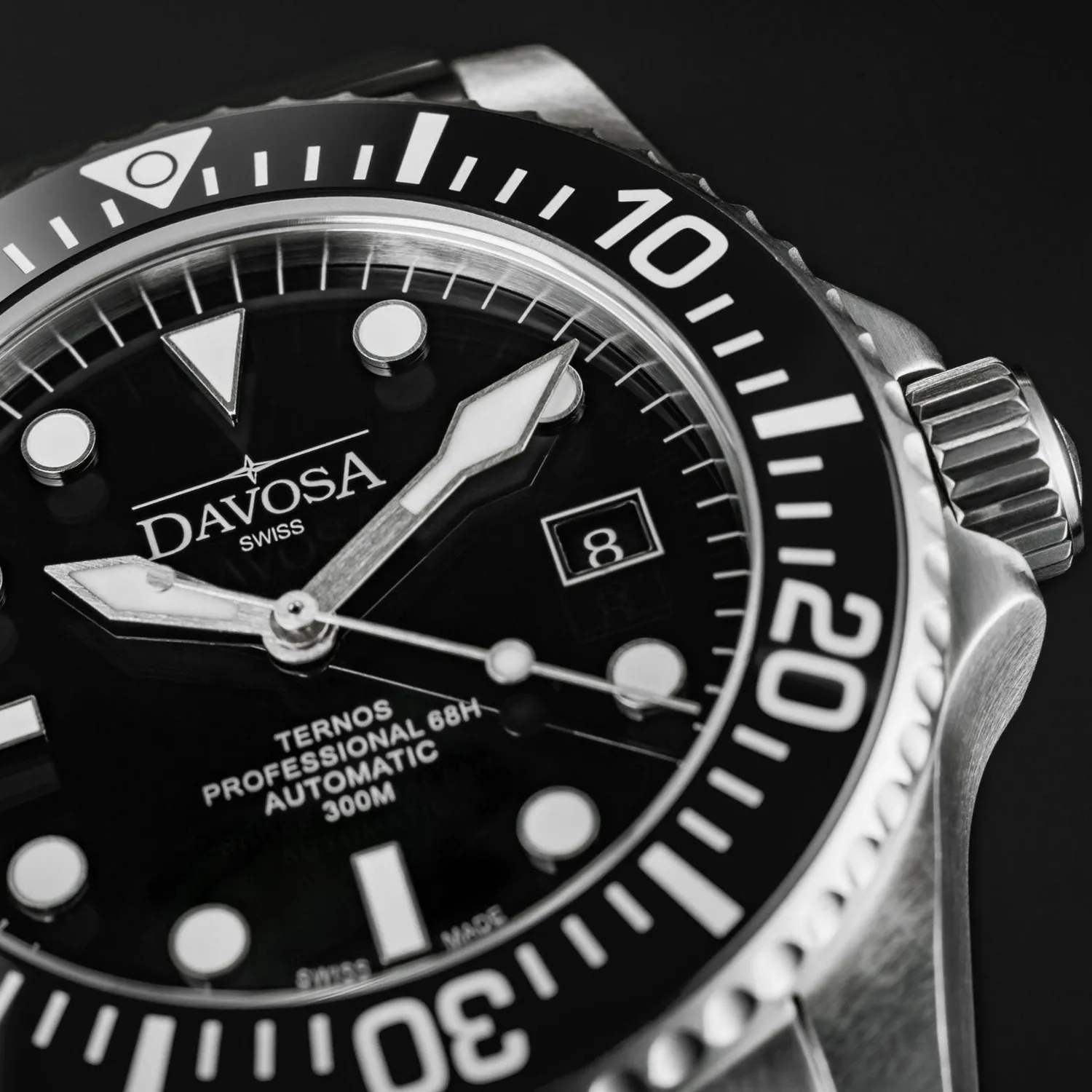 DAVOSA Ternos Professional 68h automatisk dykkerklokke