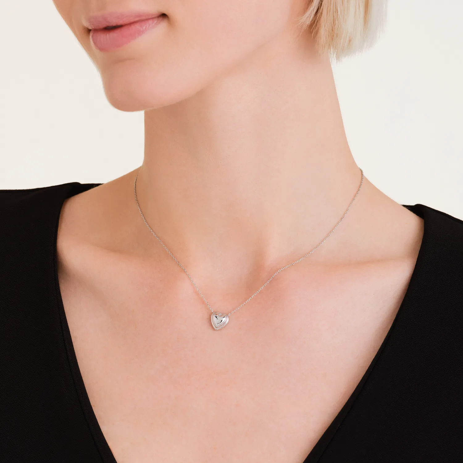 Rosefield Essentials Puffy Heart Necklace halskjede gull