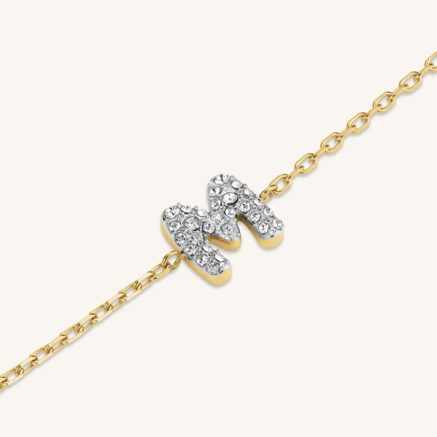 Rosefield Crystal Letter M armbånd gull 16,5–19,5 cm