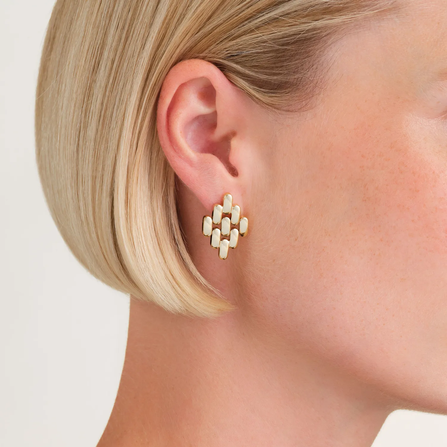 Rosefield Essentials Legacy Earrings øredobber gull 1,5 × 2,05 cm