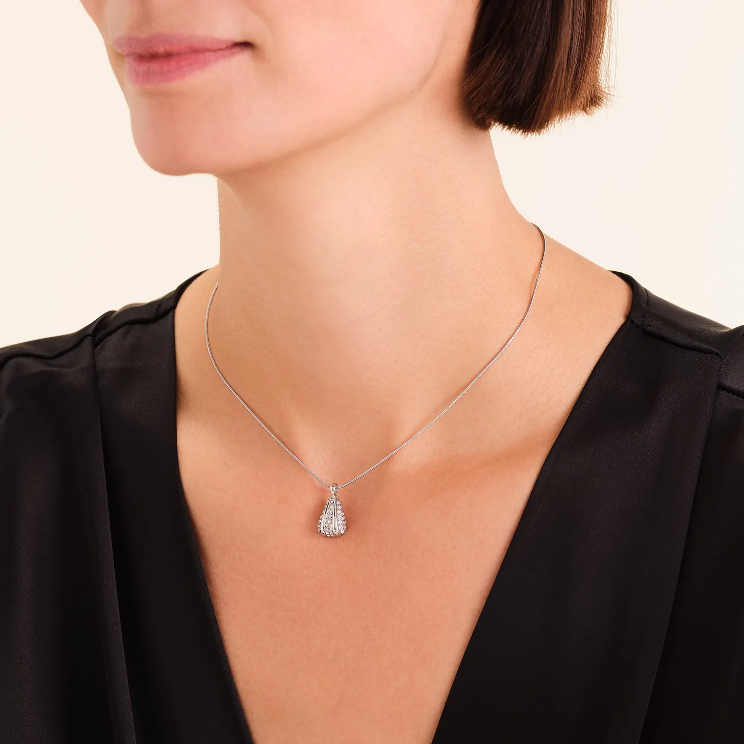 Rosefield Essentials Pave Striped Necklace kjede gull/sølv 42–46 cm