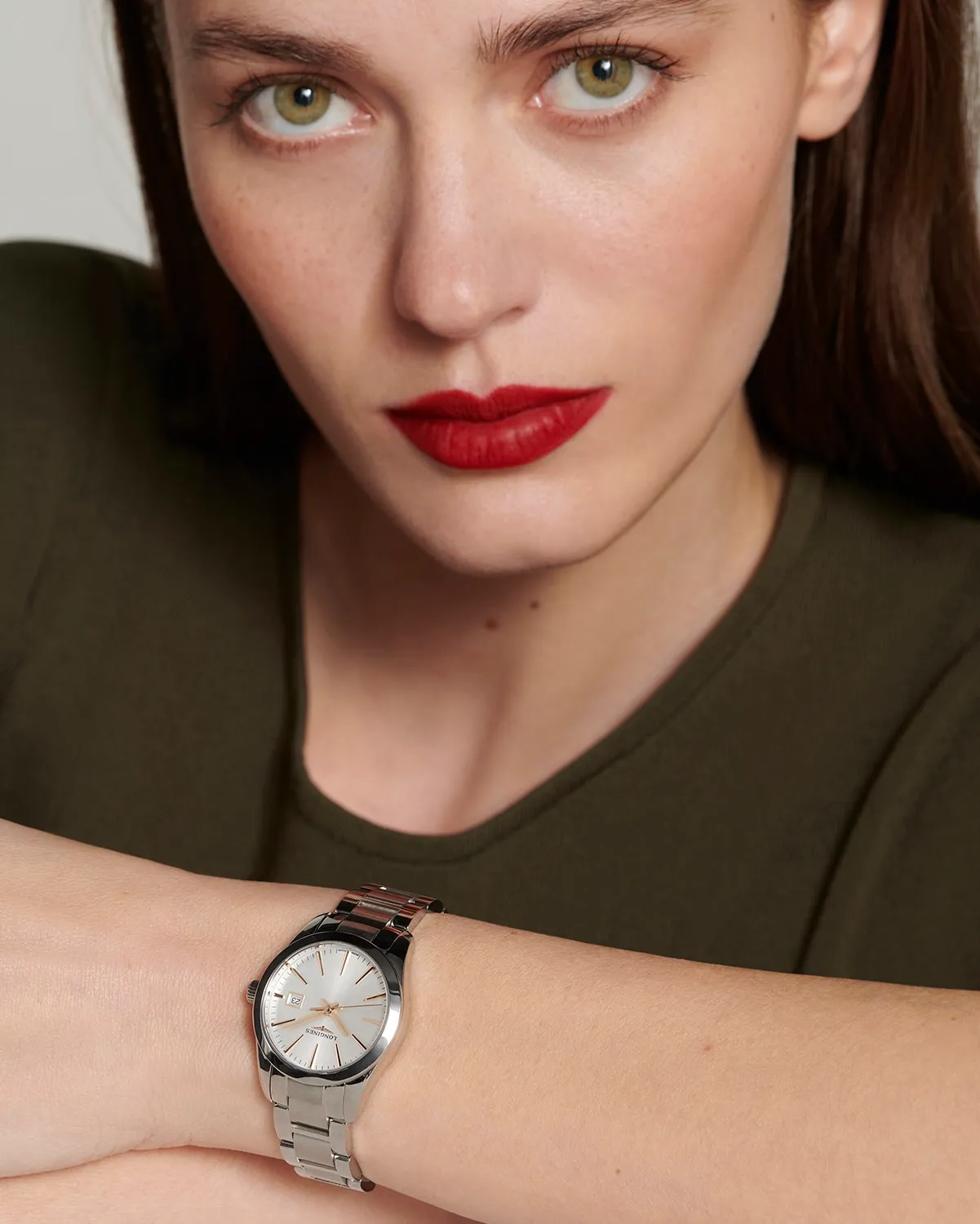 Longines Conquest Classic 29mm L2.286.4.72.6 klokke