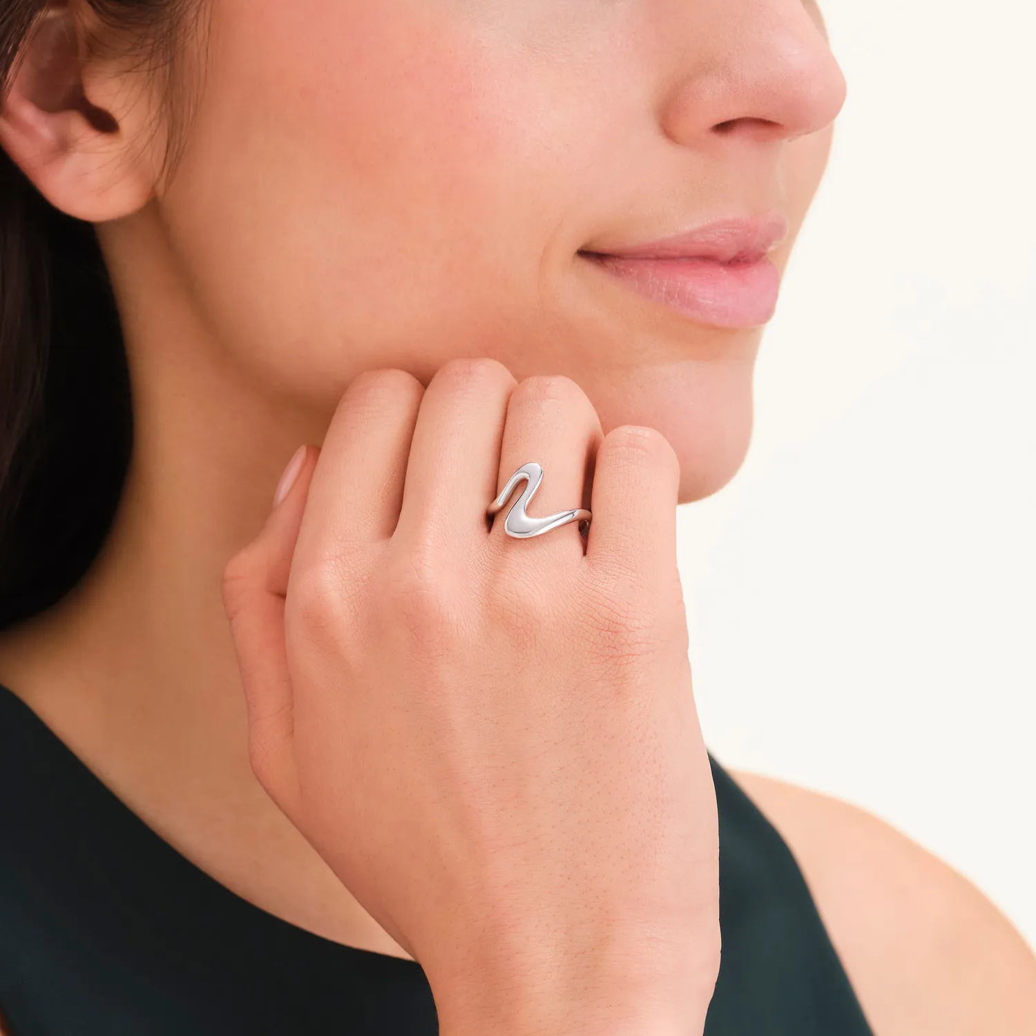 Rosefield Essentials Wave Ring ring gull str. 54 i rustfritt stål
