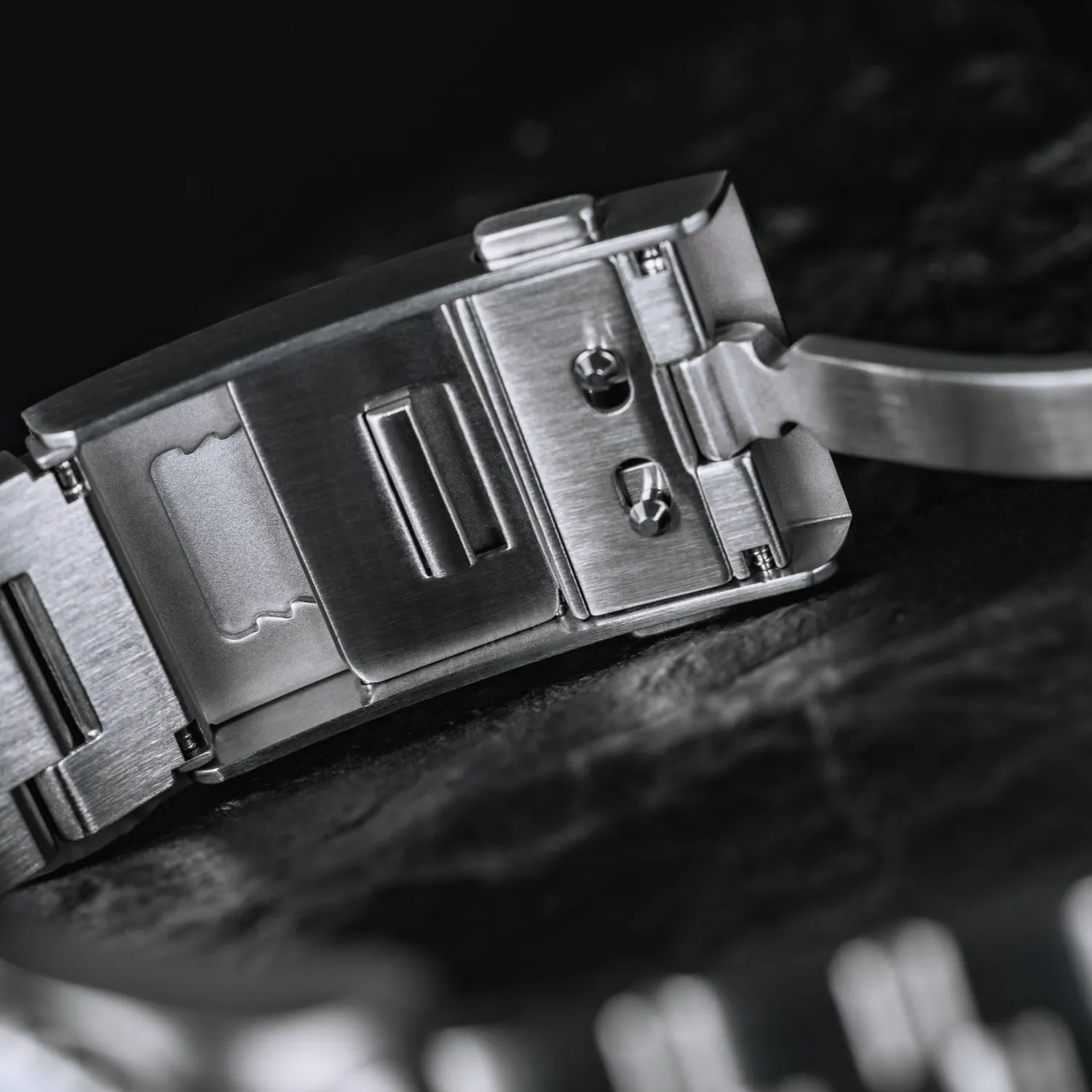 DAVOSA Ternos Professional Nebulous automatisk dykkerklokke