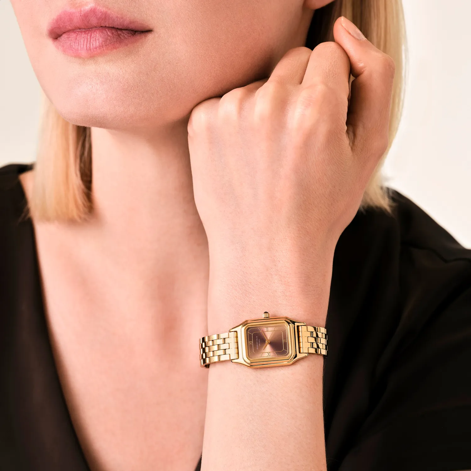 Rosefield Ivy Brown Gold klokke 21 × 26 mm