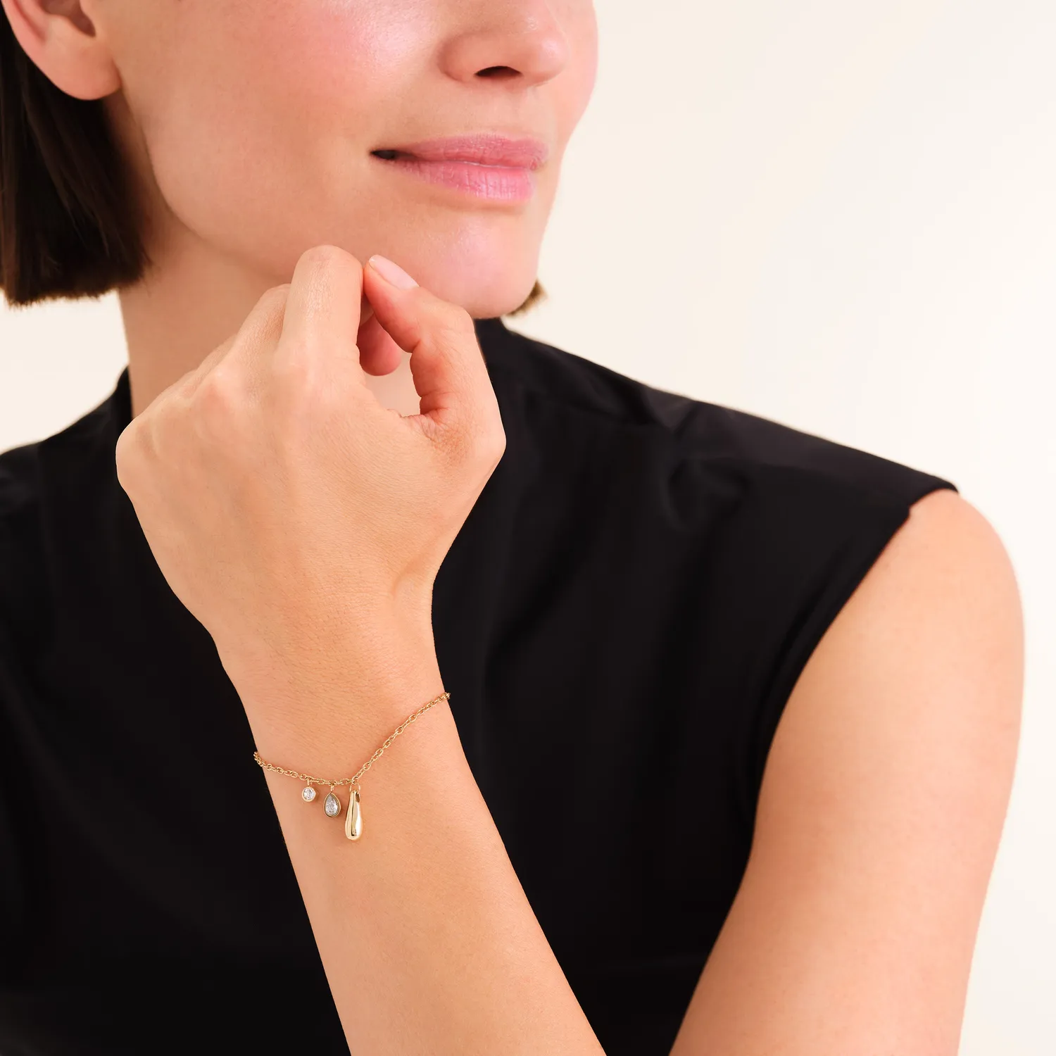 Rosefield Charms Bracelet armbånd gull justerbart