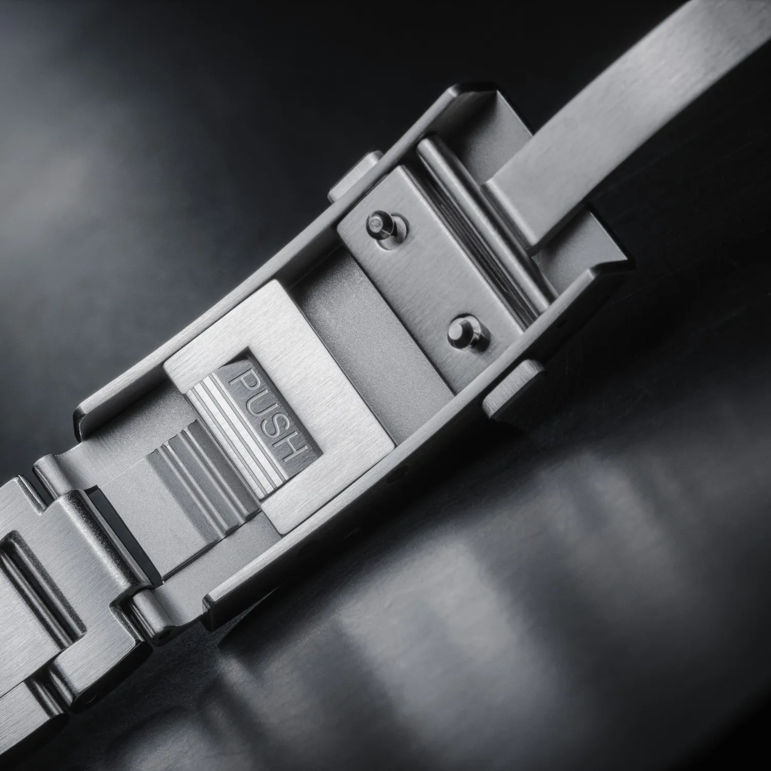 DAVOSA WaveSlide Clasp Argonautic 39 TriaLink foldespenne