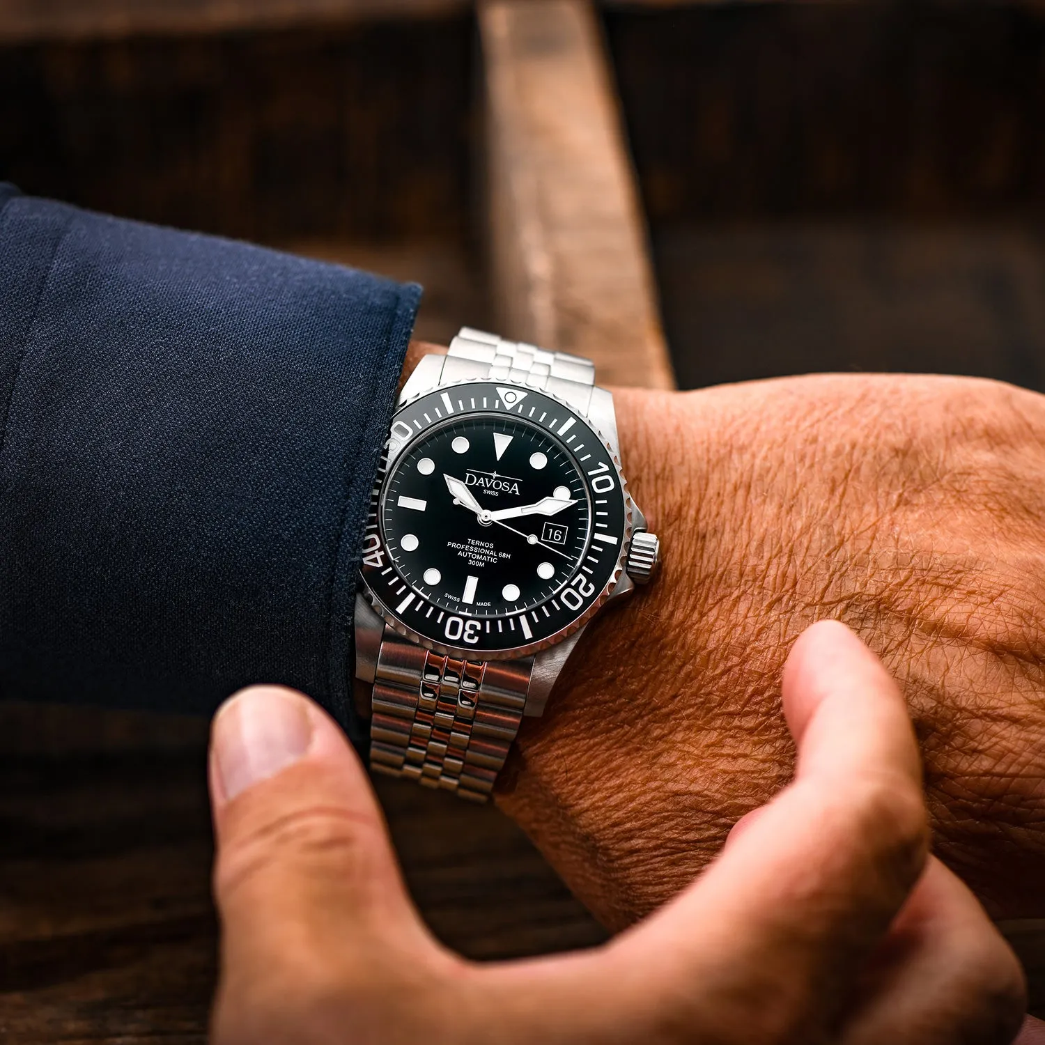 DAVOSA Ternos Professional 68h automatisk dykkerklokke