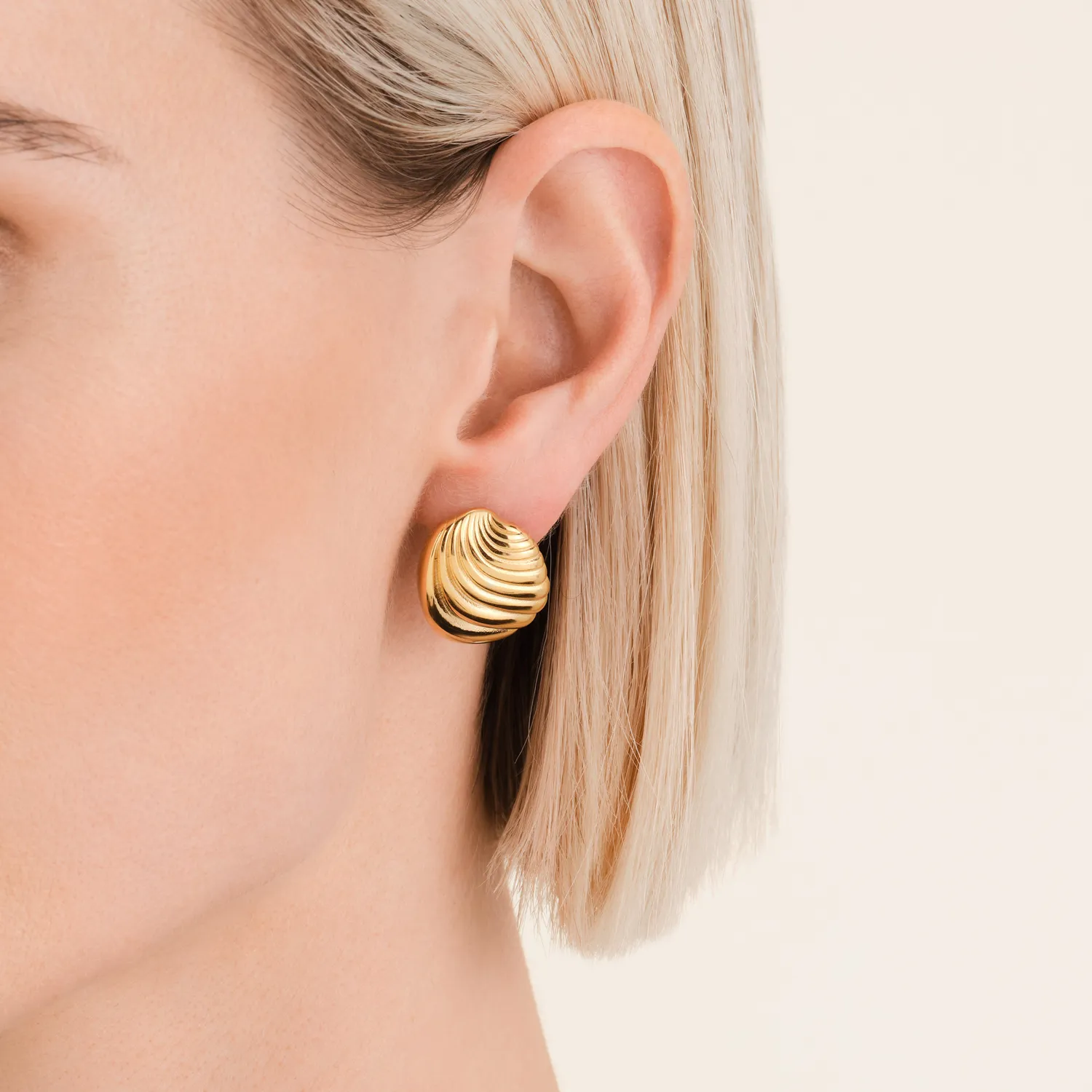 Rosefield Folded Studs øredobber gullbelagt stål