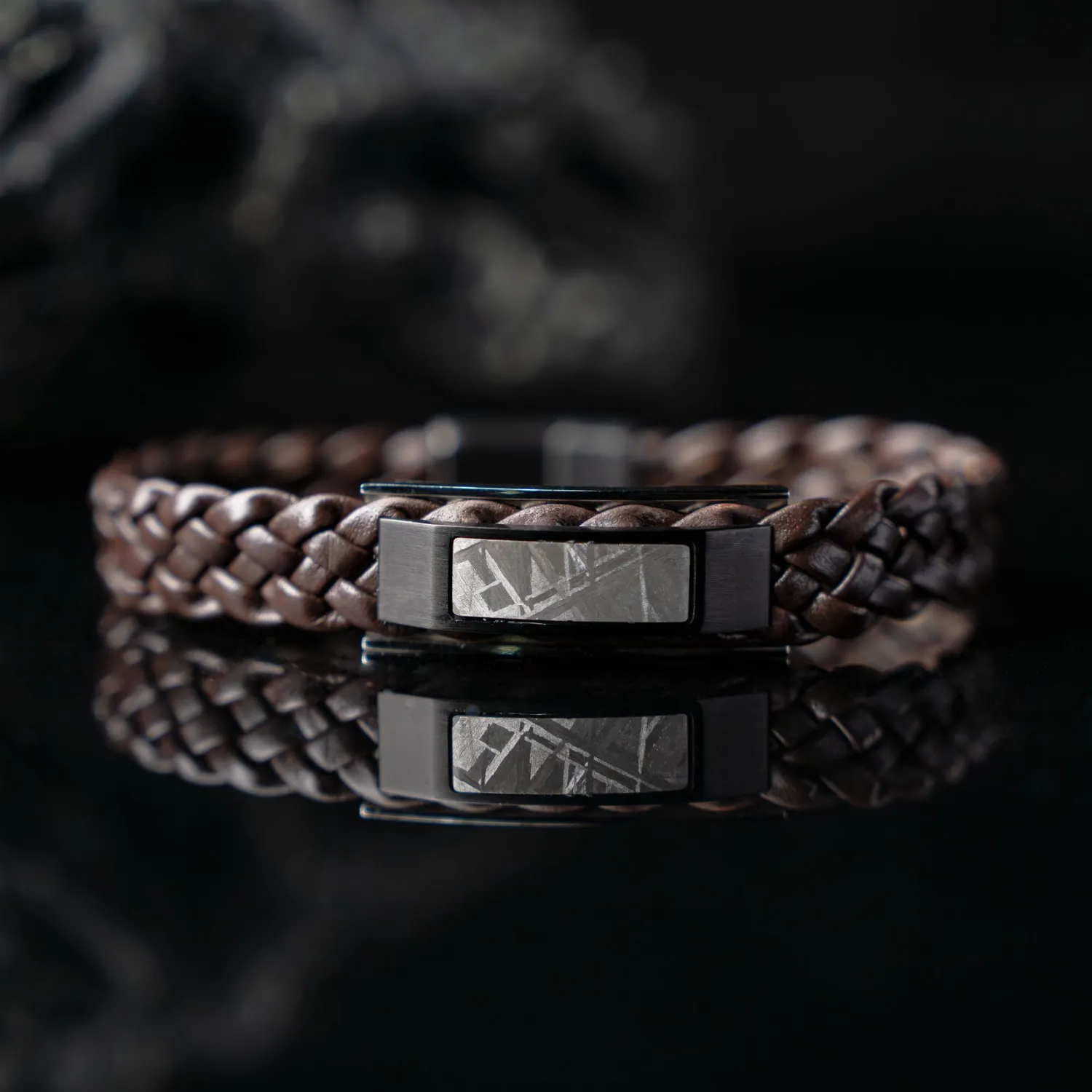 Duxot Accelero Gun Metal Meteorite armbånd med meteorittinnlegg