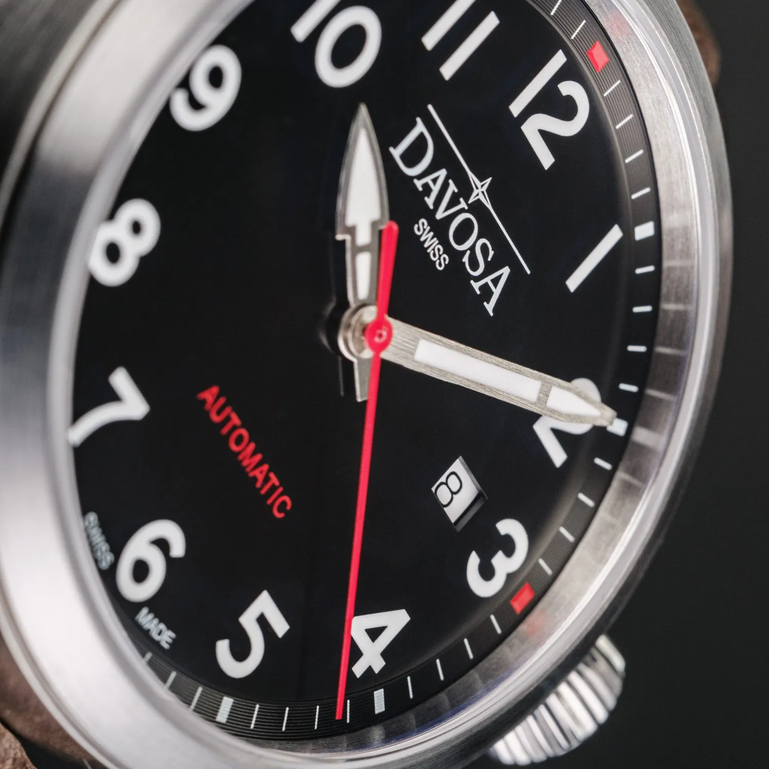 DAVOSA Axis automatisk klokke med italiensk skinnrem