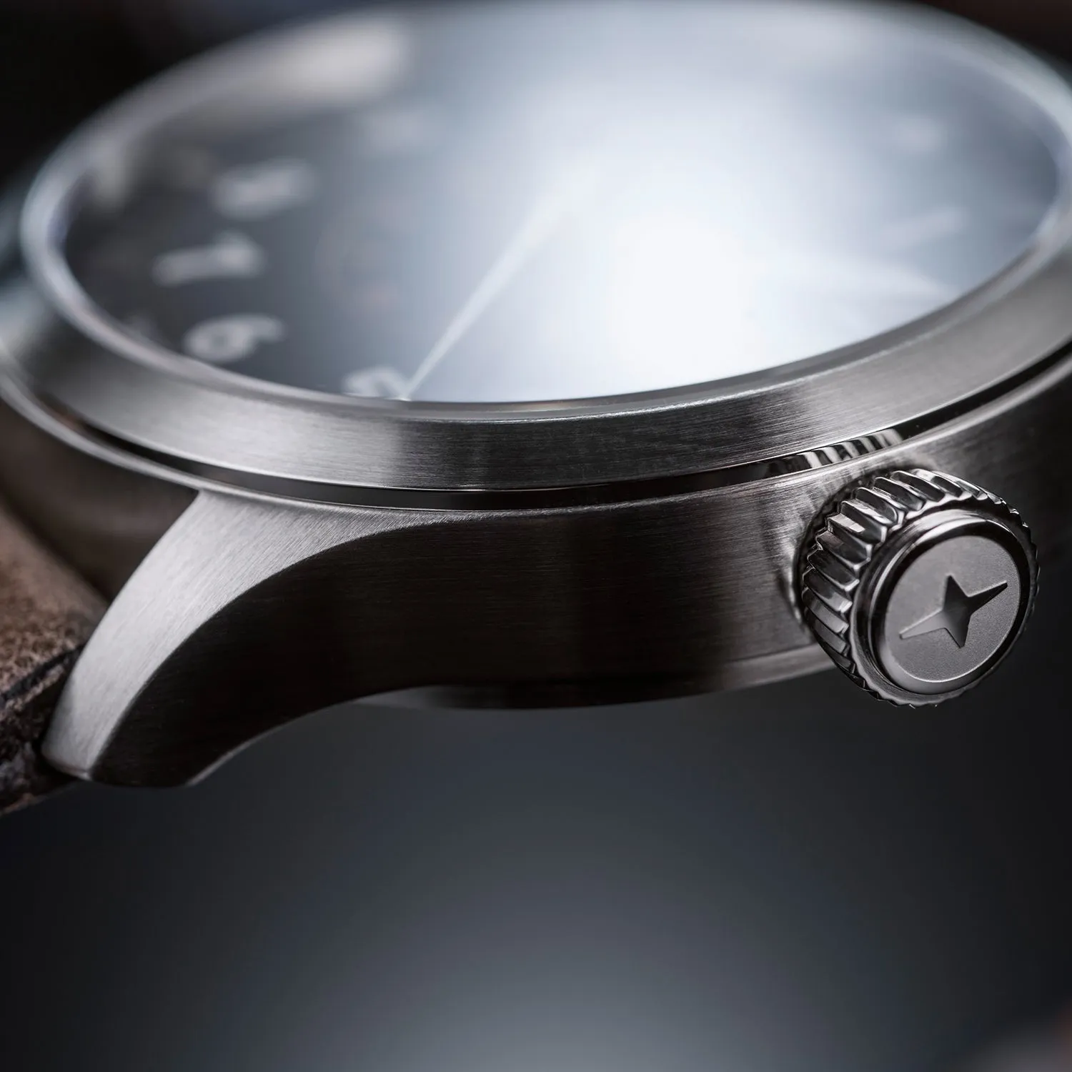 DAVOSA Neoteric Pilot automatisk pilotklokke 42 mm