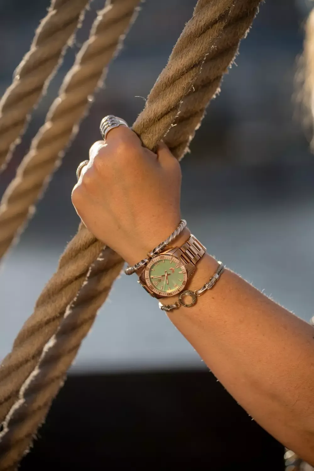 Perfekt Ur Valkyrie Eir Rosé Grønn Perlemor Tallskive klokke 37 mm