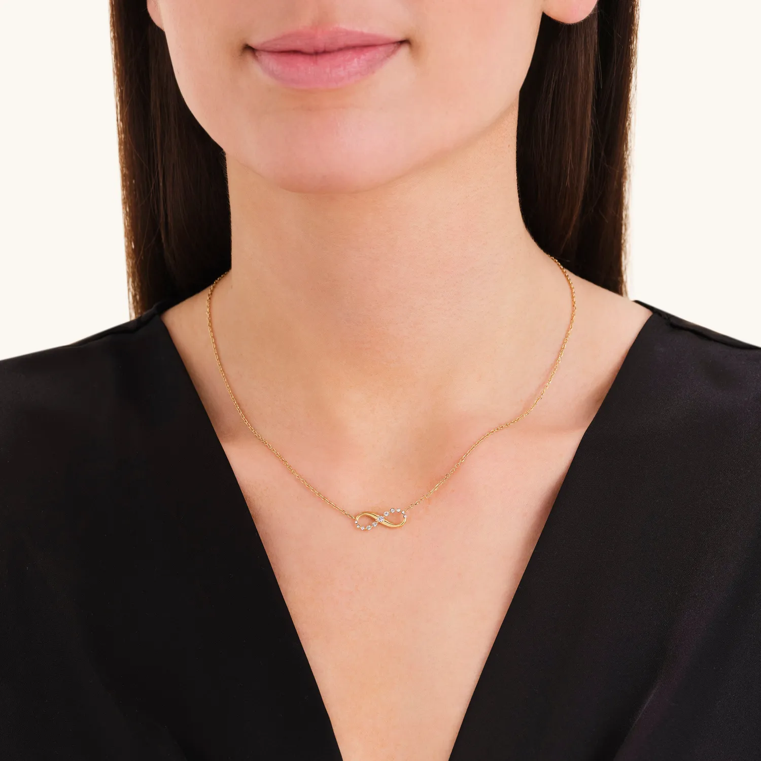 Rosefield Essentials Infinity Necklace-halskjede gull 42–46 cm
