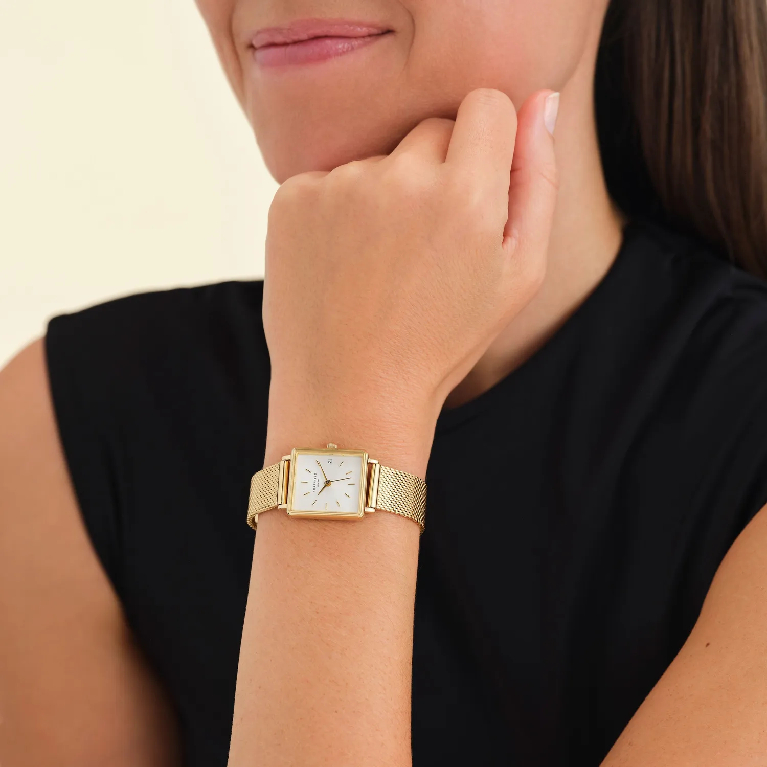 Rosefield Boxy XS Gold Mesh klokke gull 22 x 24 mm