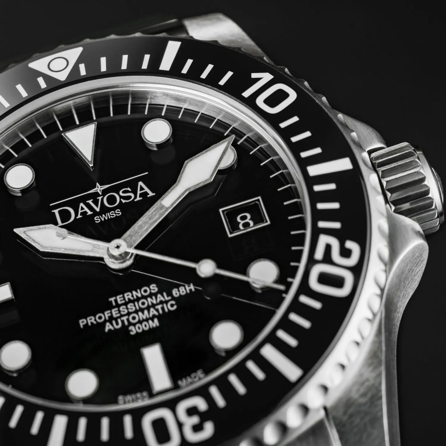 DAVOSA Ternos Professional 68h dykkerklokke automatisk