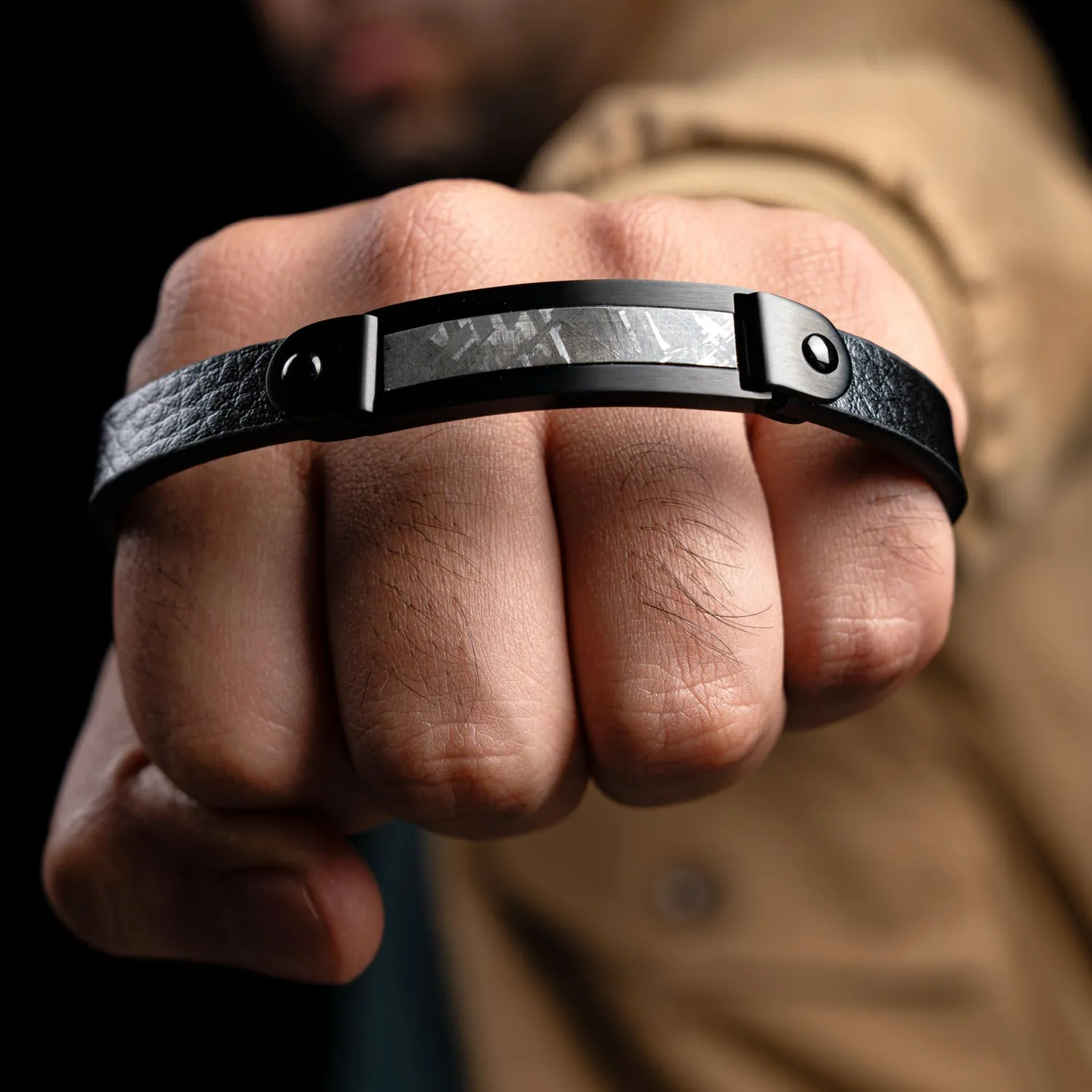 Duxot Vezeto Raven Black Meteorite armbånd svart